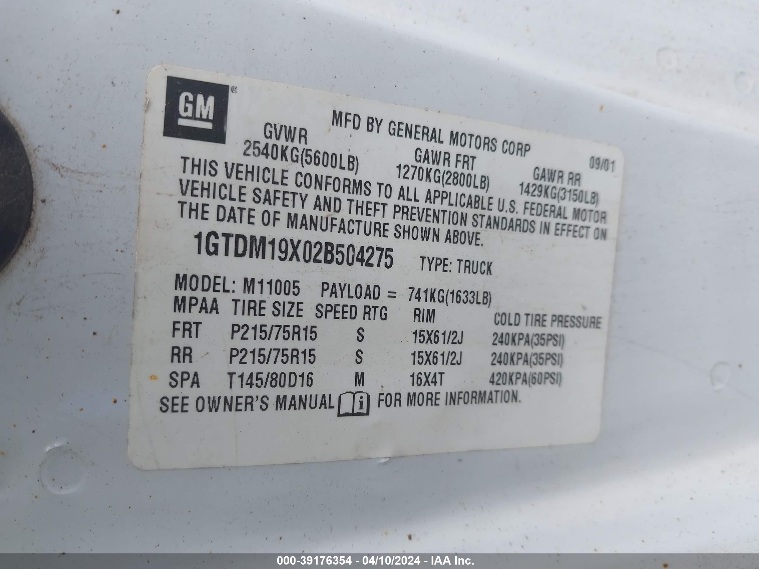 Photo 8 VIN: 1GTDM19X02B504275 - GMC SAFARI 