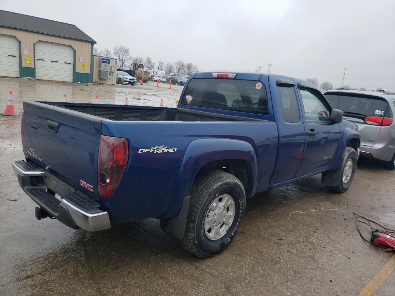 Photo 2 VIN: 1GTDS196258269537 - GMC CANYON 