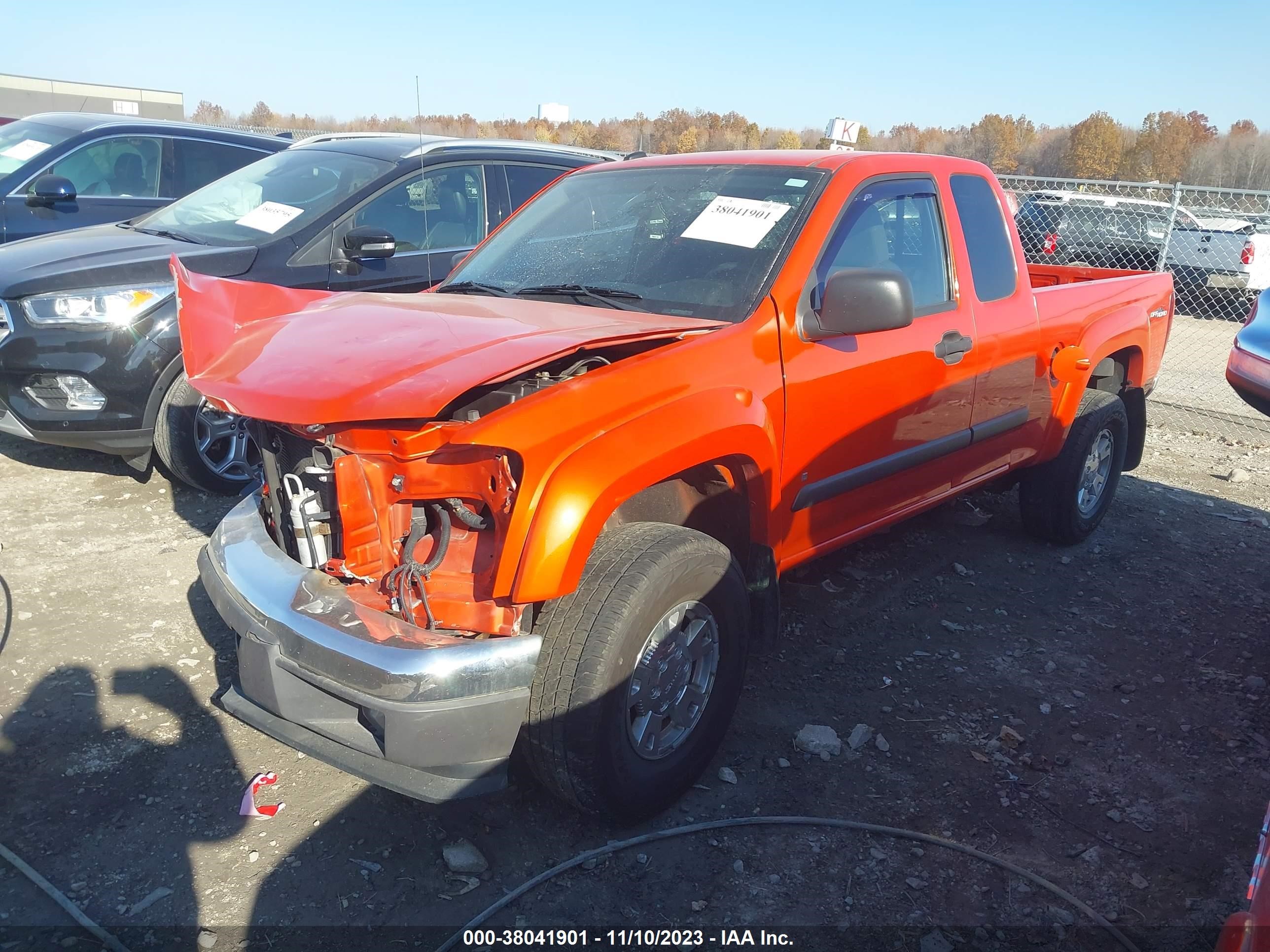 Photo 1 VIN: 1GTDS19E488158242 - GMC CANYON 