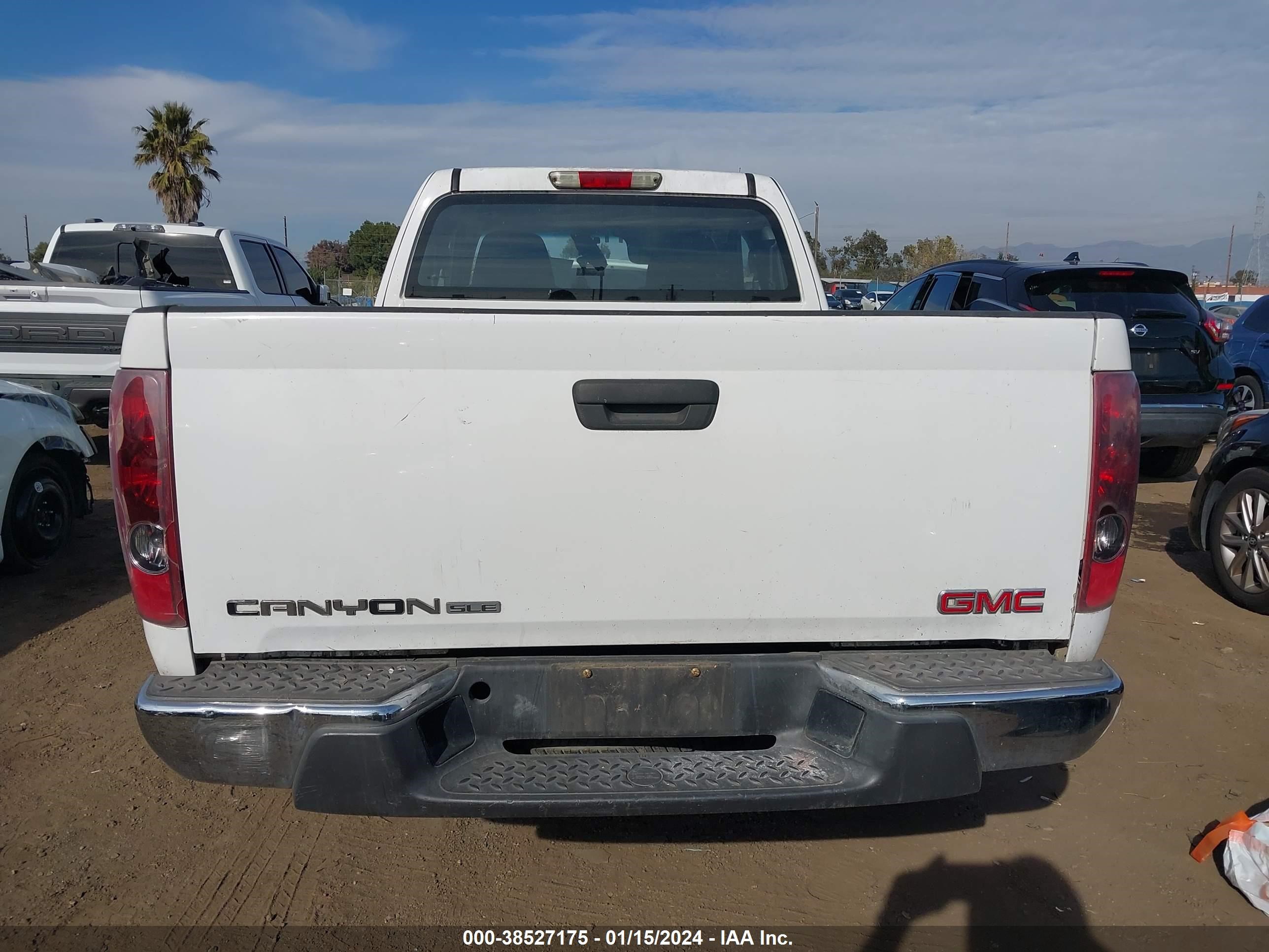 Photo 15 VIN: 1GTDS19E588178662 - GMC CANYON 