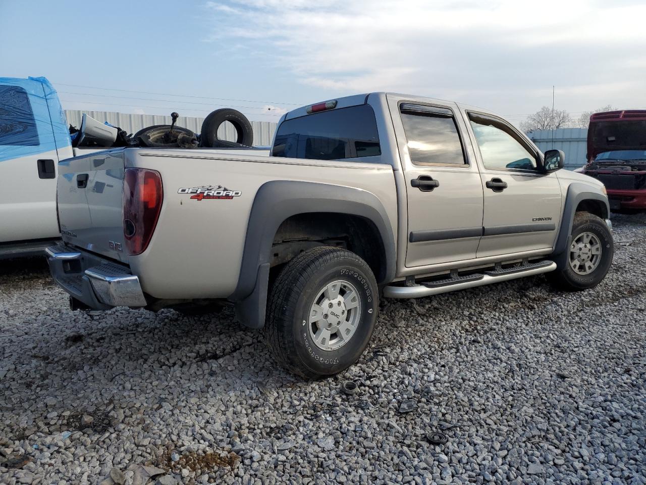 Photo 2 VIN: 1GTDT136348128173 - GMC CANYON 