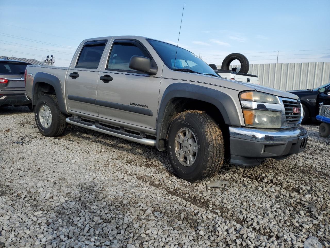 Photo 3 VIN: 1GTDT136348128173 - GMC CANYON 