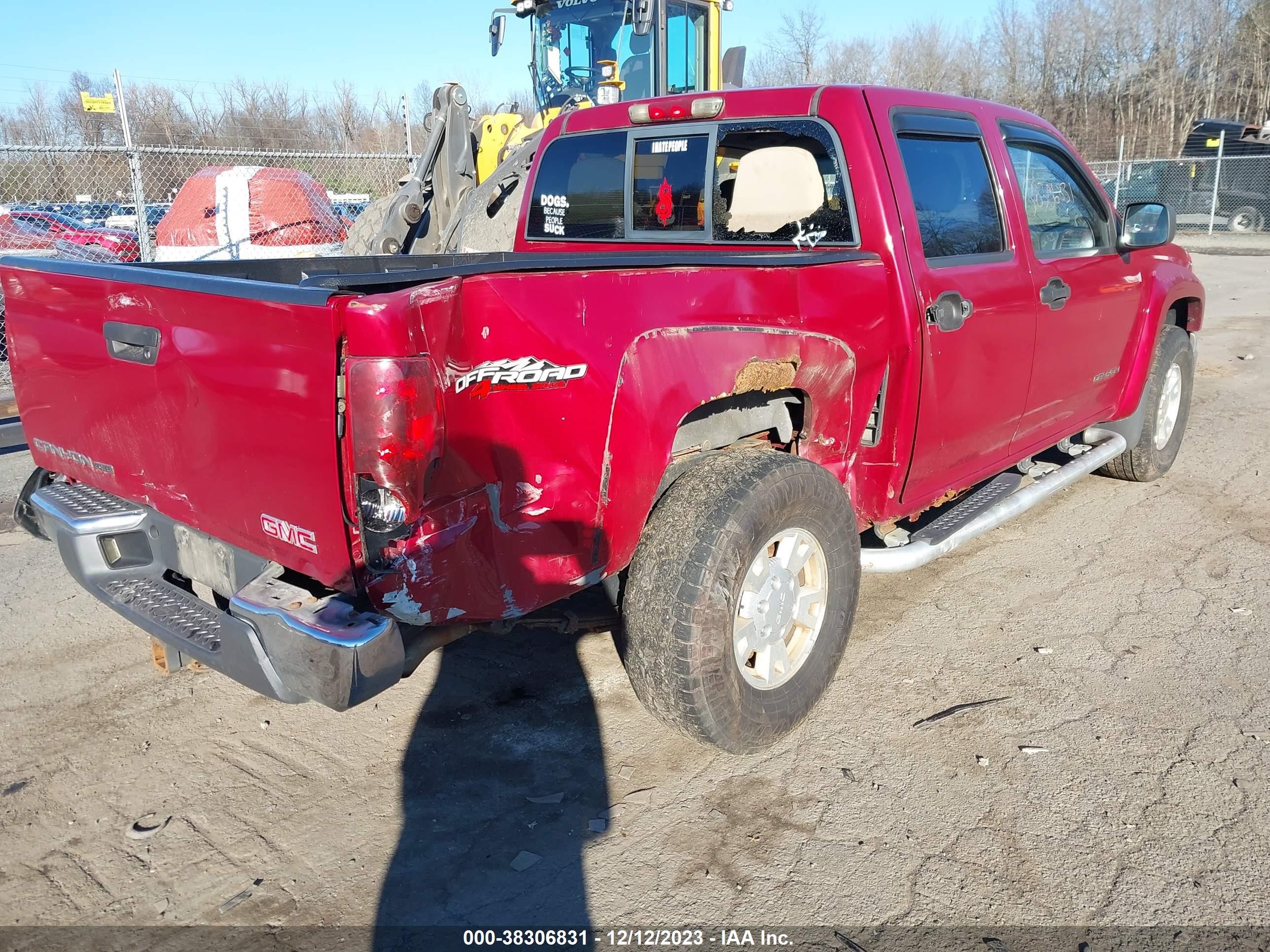 Photo 3 VIN: 1GTDT136658218676 - GMC CANYON 