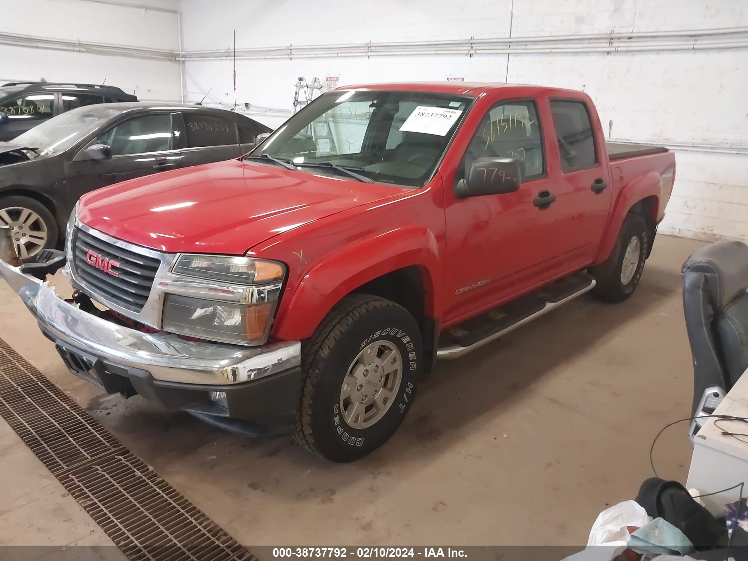 Photo 1 VIN: 1GTDT136658227183 - GMC CANYON 