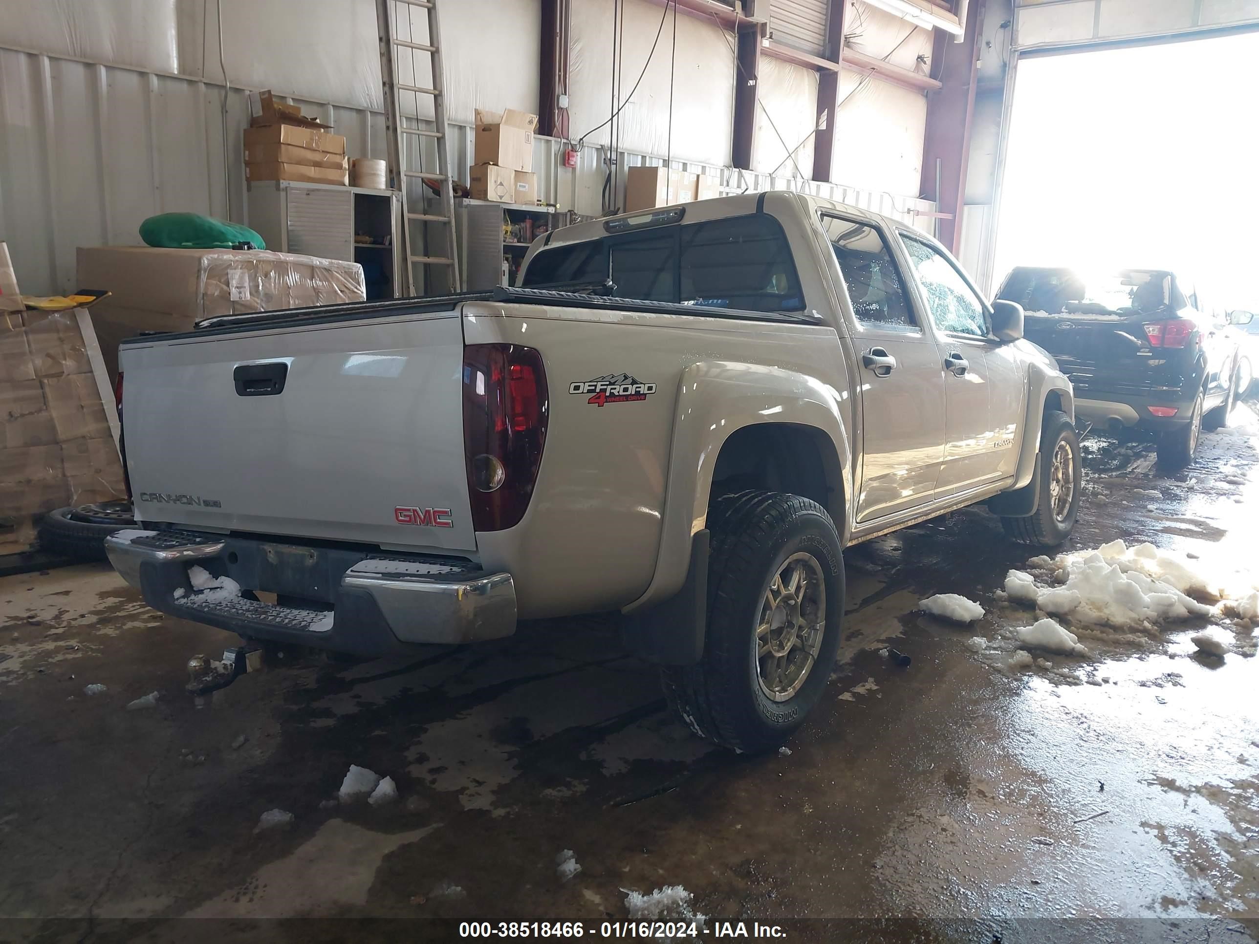 Photo 3 VIN: 1GTDT136758145852 - GMC CANYON 