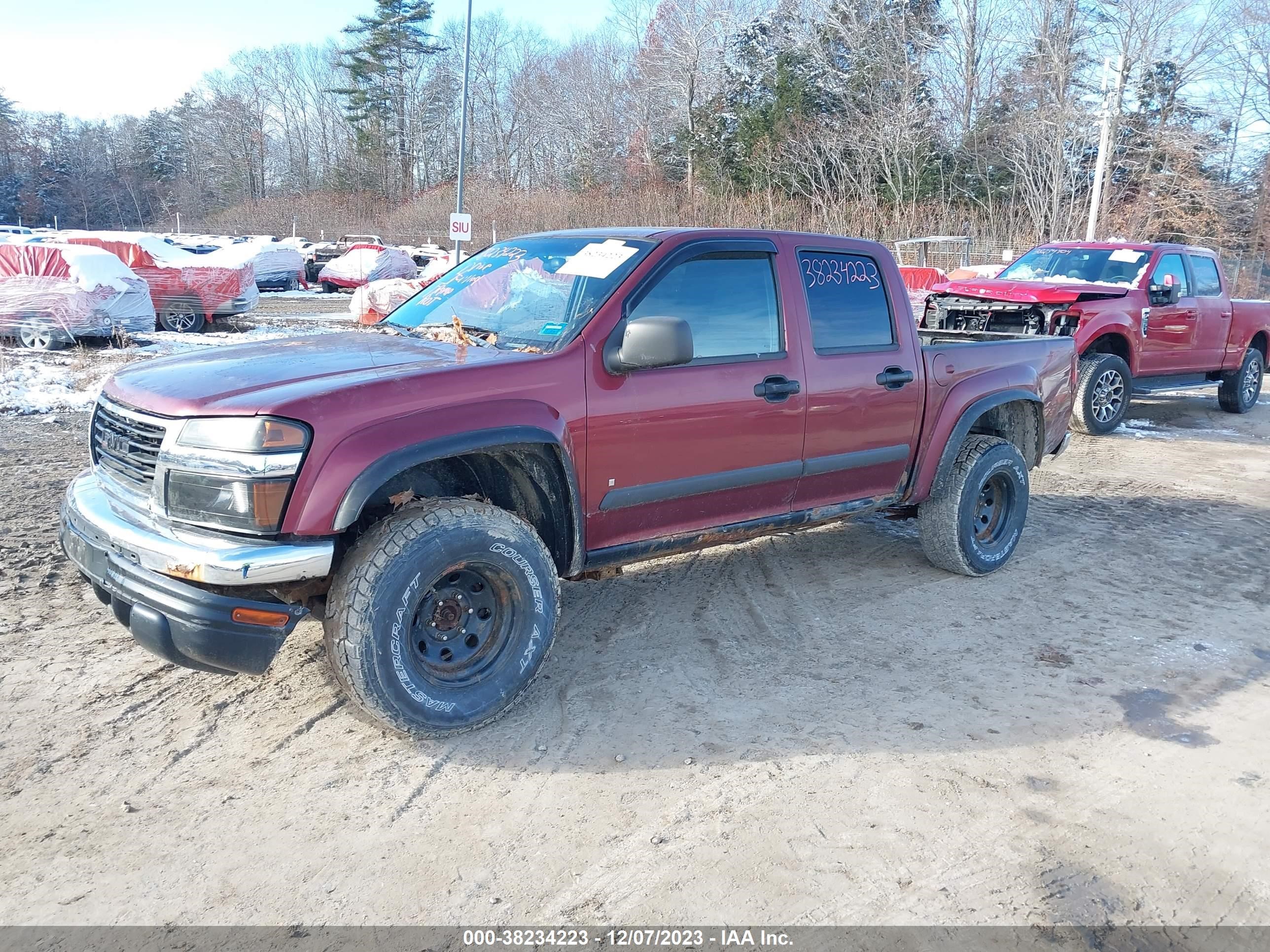 Photo 1 VIN: 1GTDT13E278225070 - GMC CANYON 