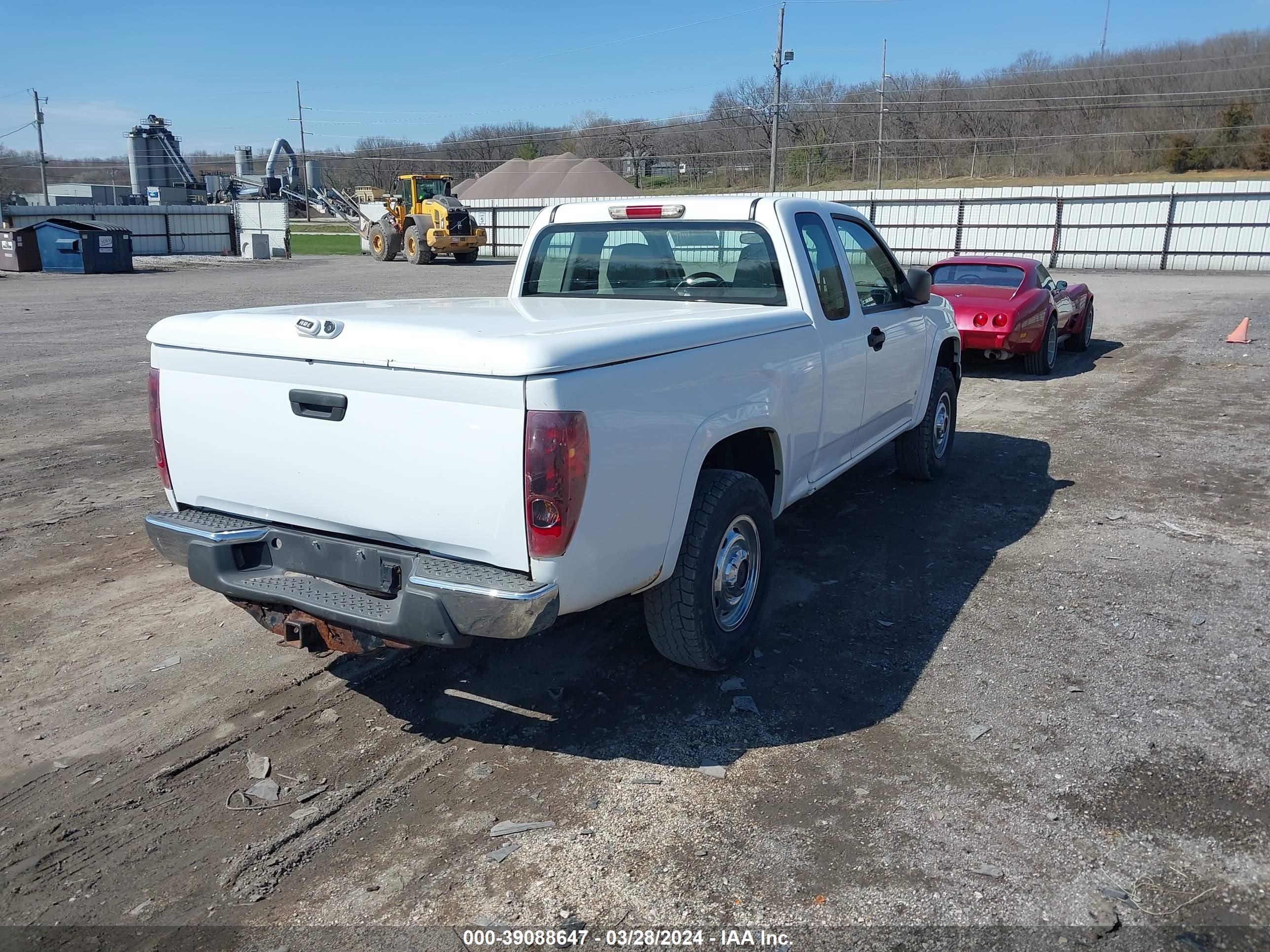 Photo 3 VIN: 1GTDT19E188166537 - GMC CANYON 