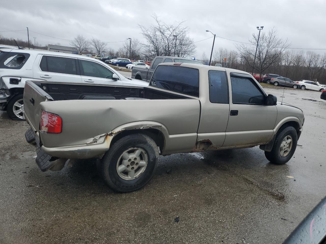 Photo 2 VIN: 1GTDT19W228169107 - GMC SONOMA 