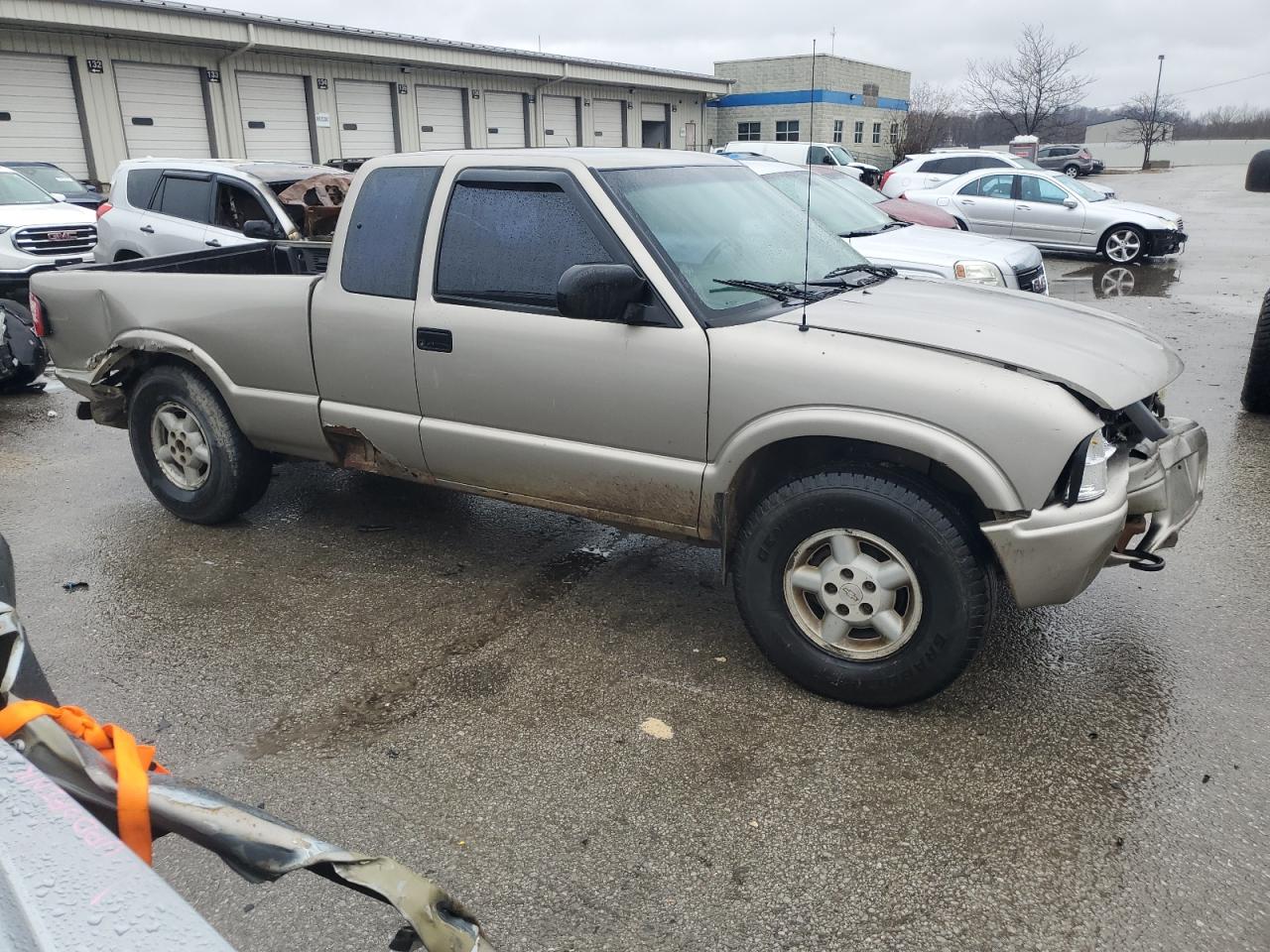 Photo 3 VIN: 1GTDT19W228169107 - GMC SONOMA 