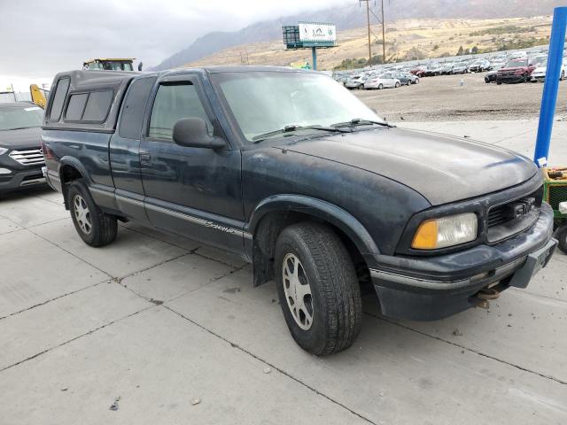 Photo 3 VIN: 1GTDT19W2V8504564 - GMC SONOMA 