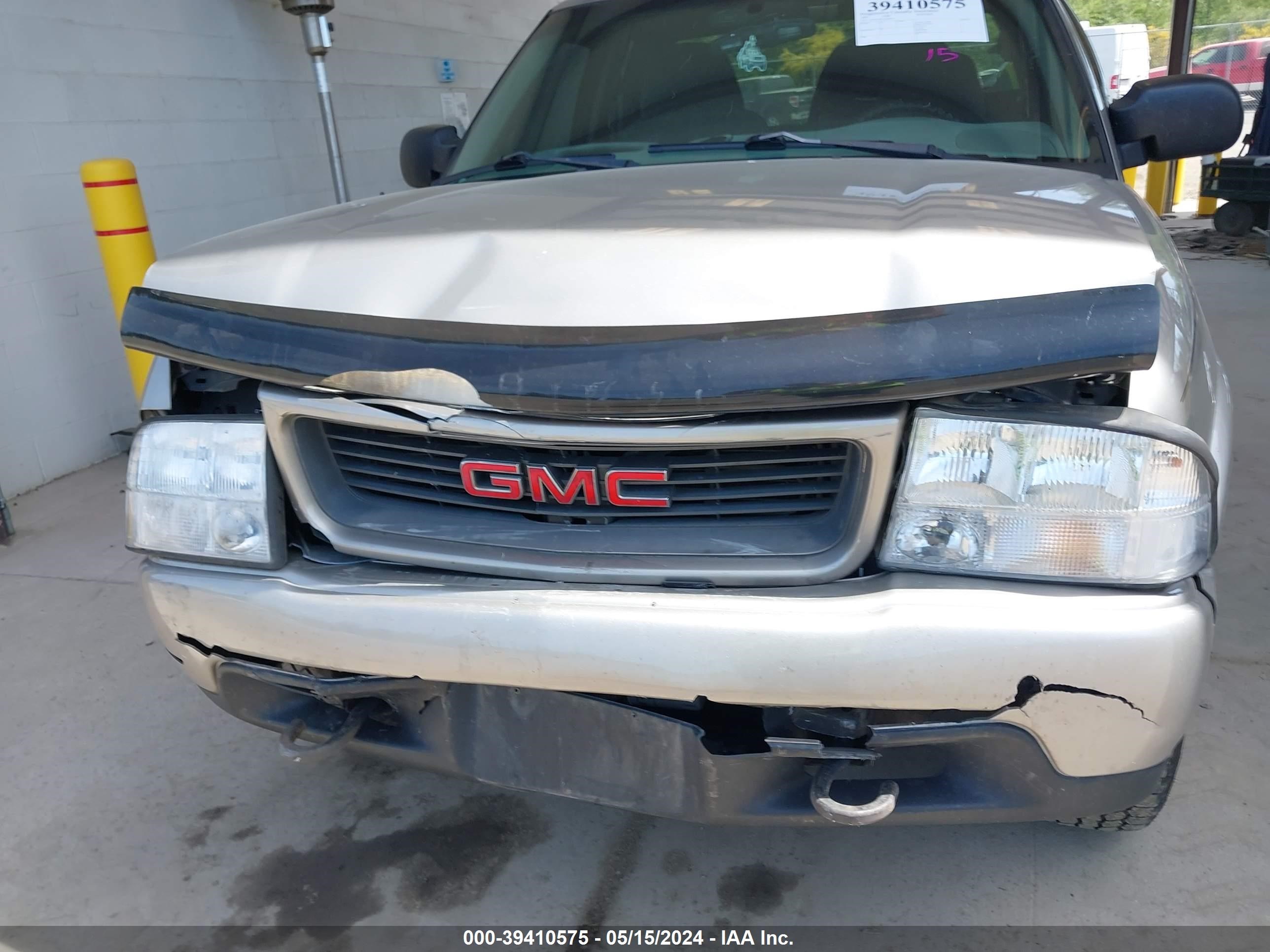 Photo 5 VIN: 1GTDT19W318188313 - GMC SONOMA 