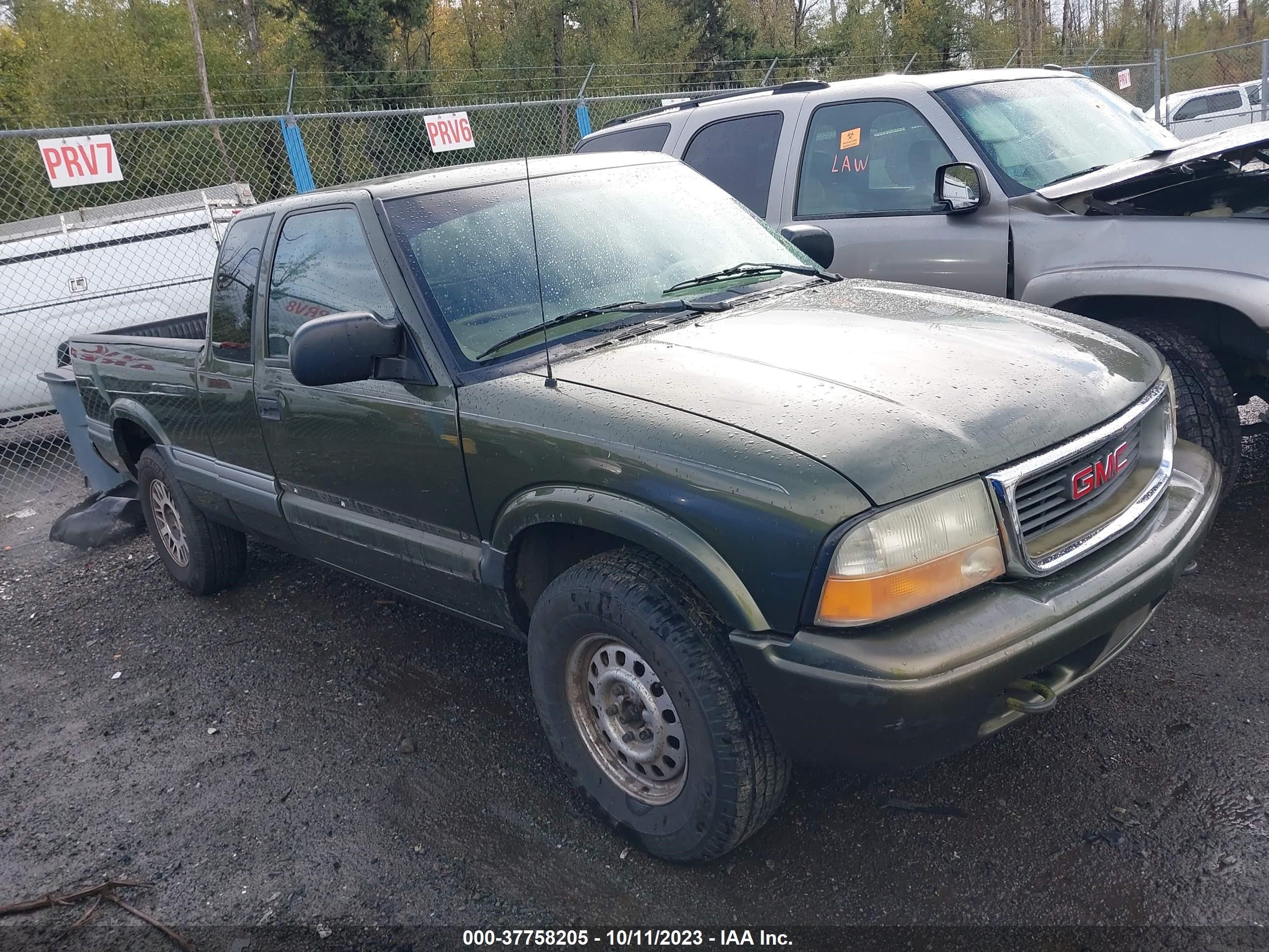 Photo 0 VIN: 1GTDT19W8Y8259192 - GMC SONOMA 