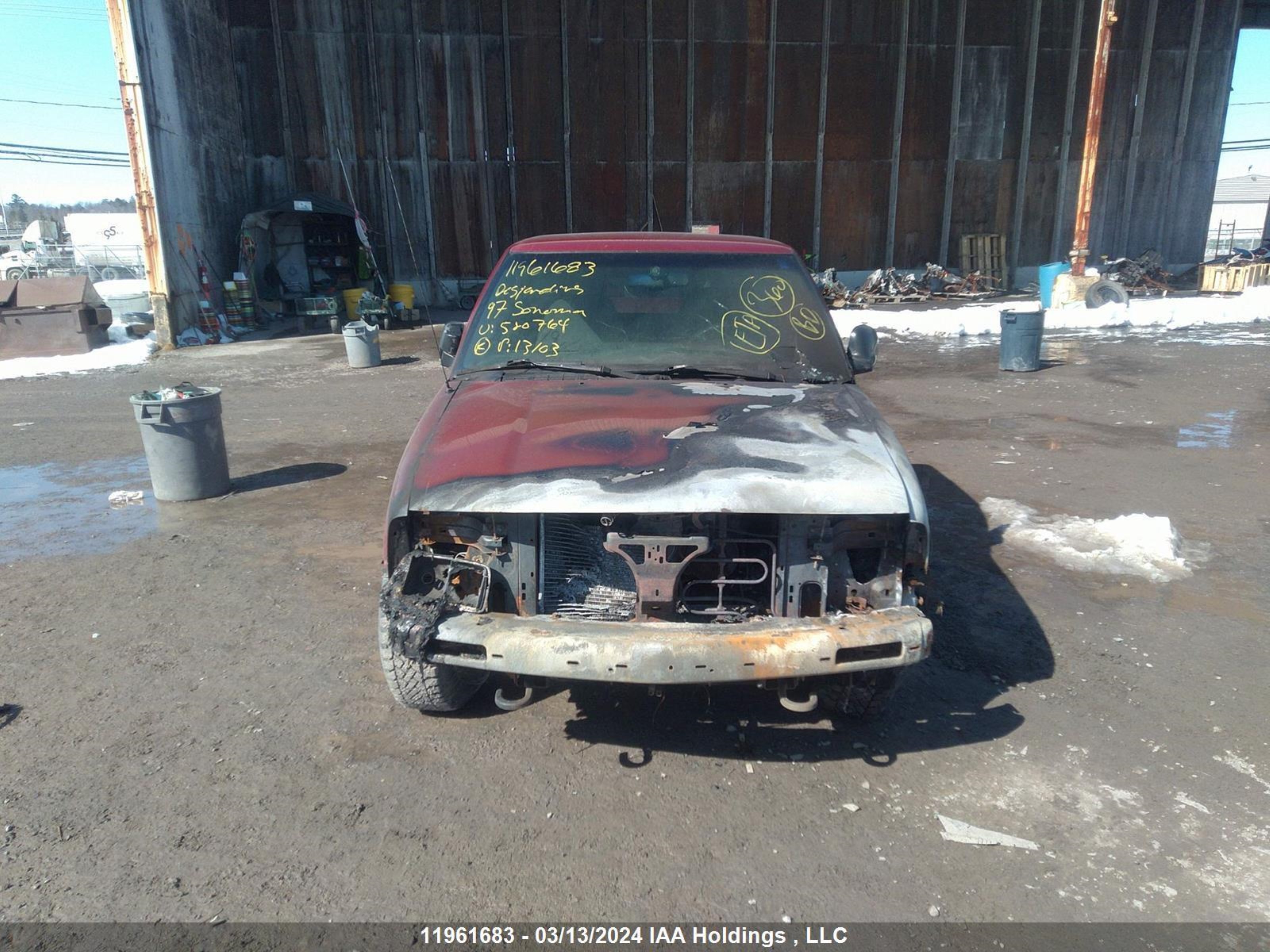 Photo 11 VIN: 1GTDT19X8VK520764 - GMC SONOMA 