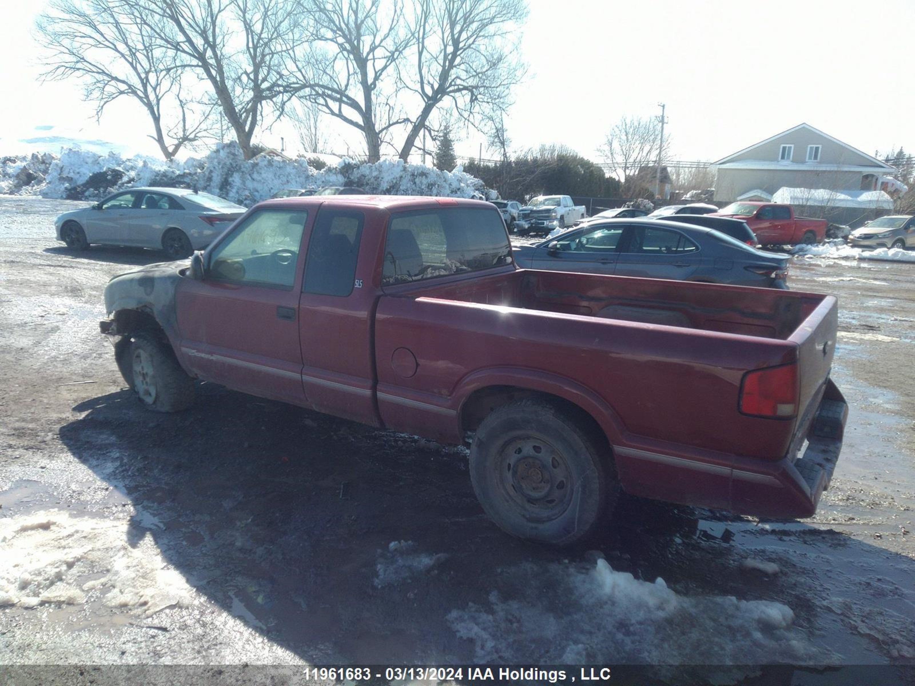 Photo 2 VIN: 1GTDT19X8VK520764 - GMC SONOMA 