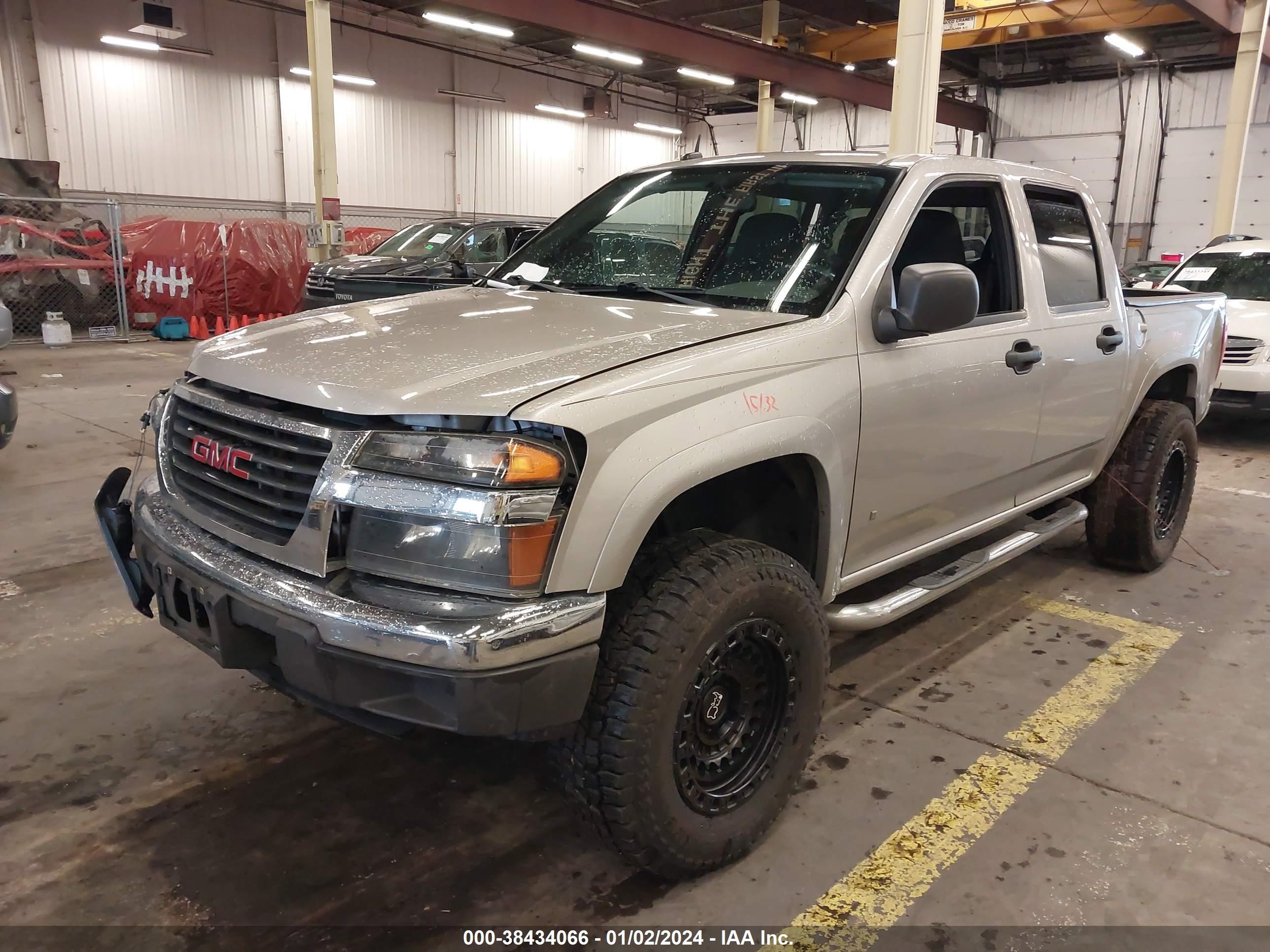 Photo 1 VIN: 1GTDT33E388197793 - GMC CANYON 