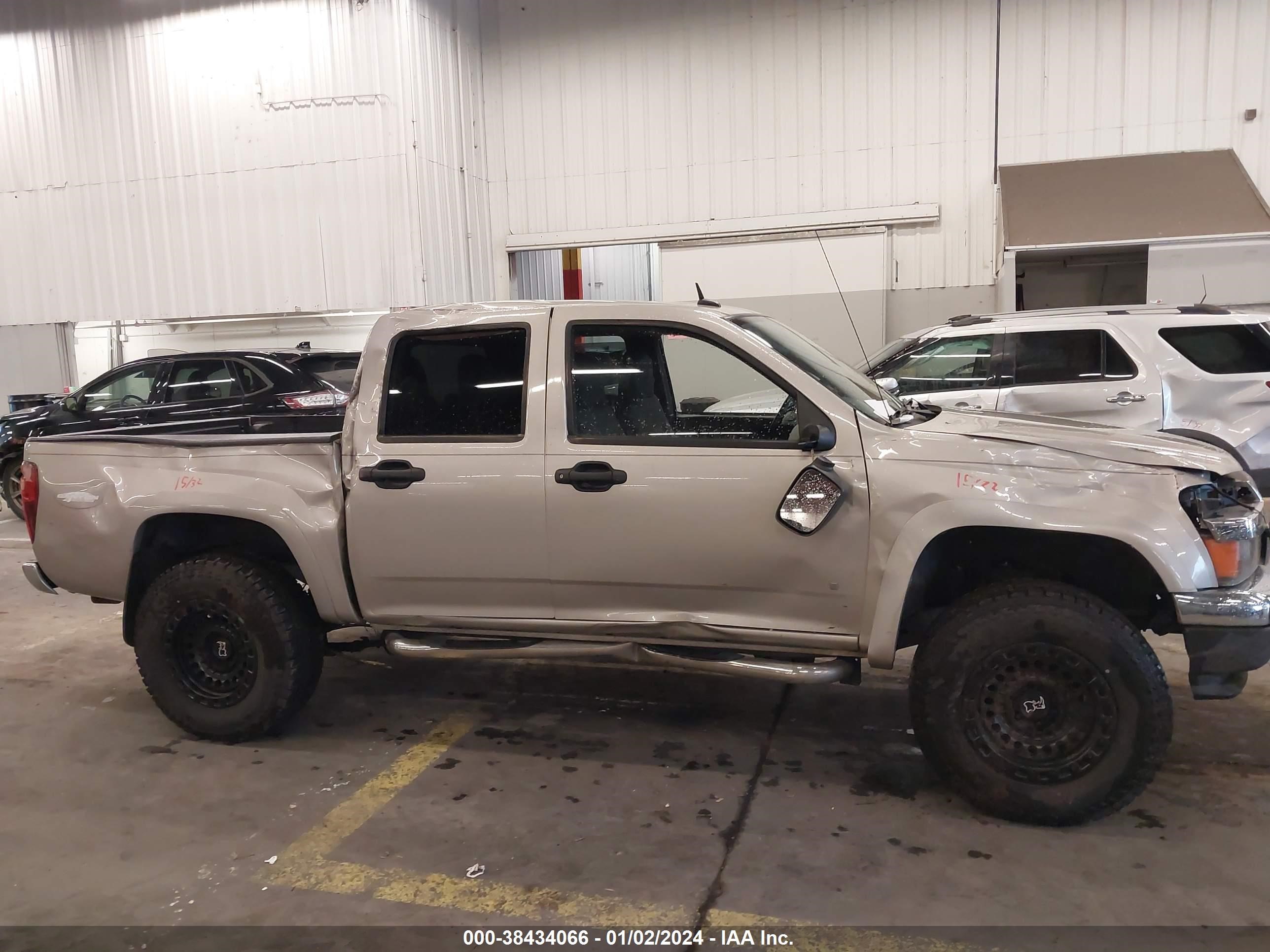 Photo 11 VIN: 1GTDT33E388197793 - GMC CANYON 