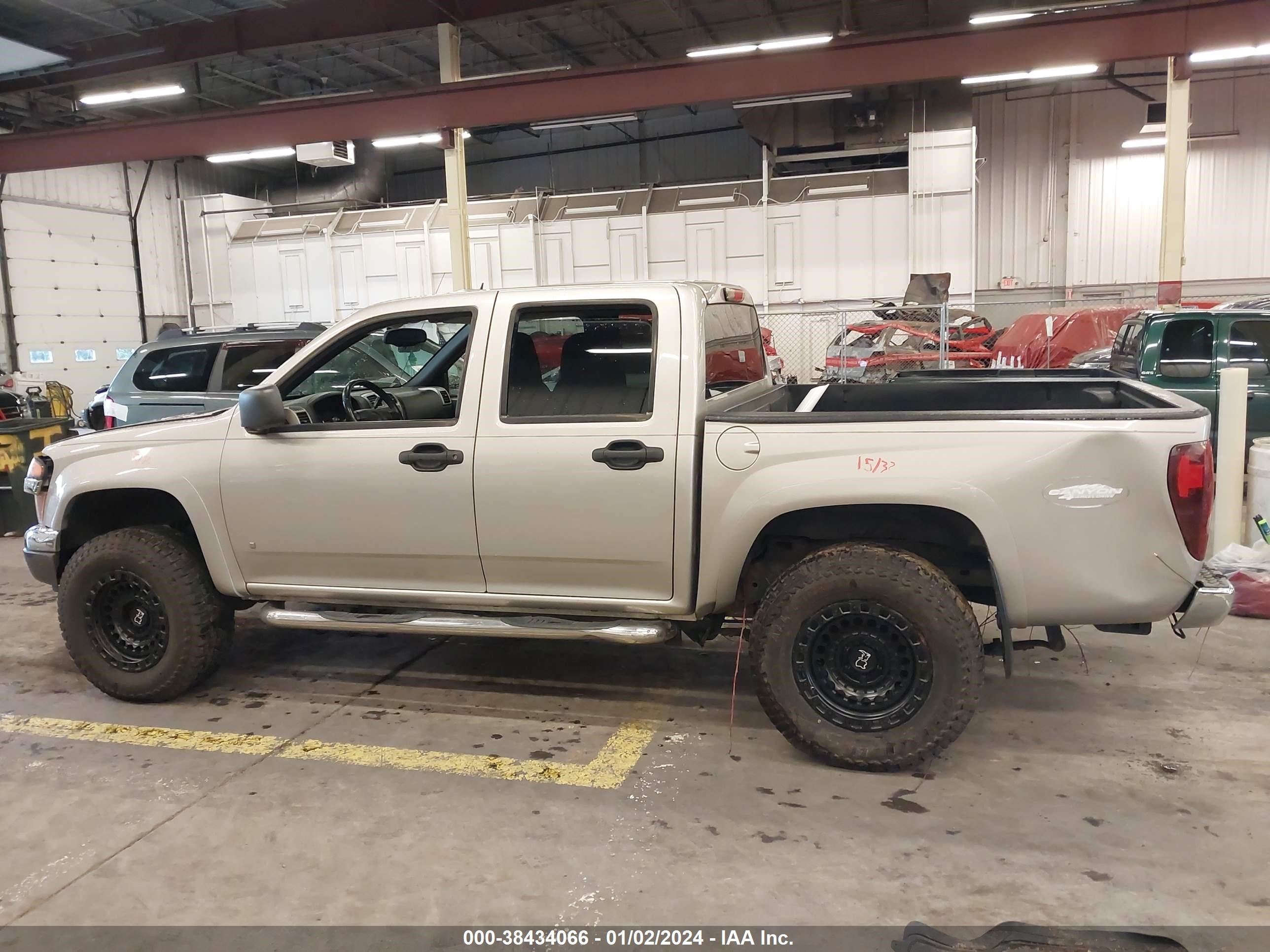 Photo 12 VIN: 1GTDT33E388197793 - GMC CANYON 