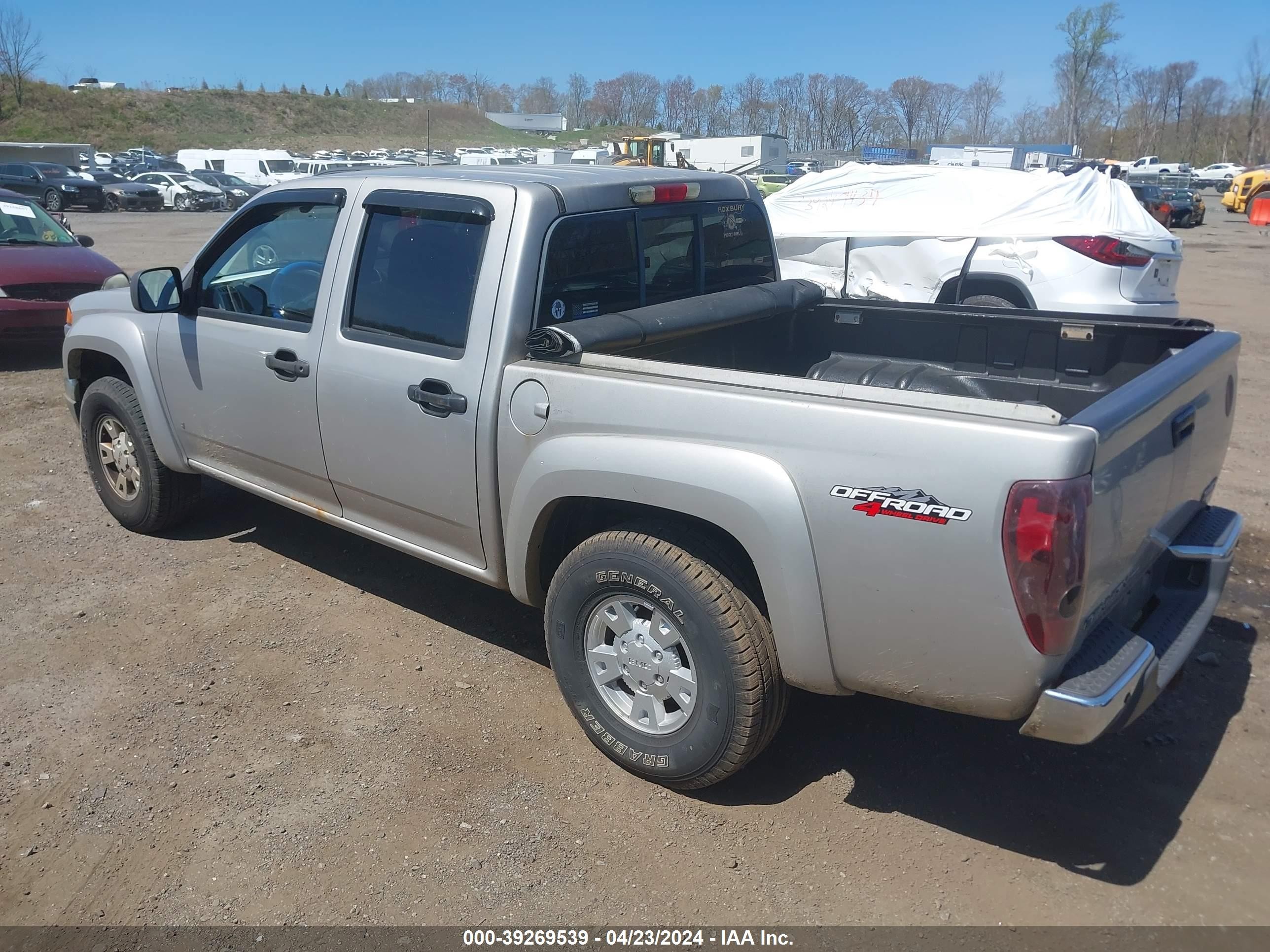 Photo 2 VIN: 1GTDT33E688227174 - GMC CANYON 