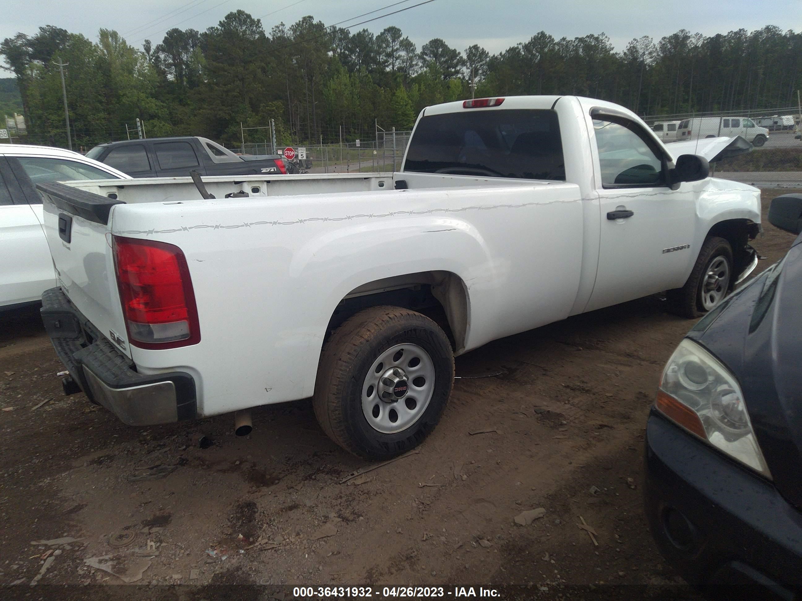 Photo 3 VIN: 1GTEC14099Z117548 - GMC SIERRA 