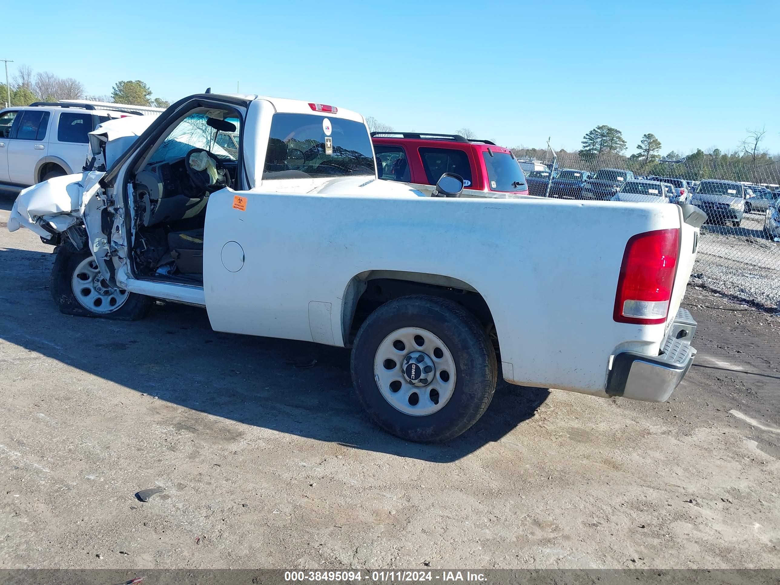 Photo 2 VIN: 1GTEC14C27Z533920 - GMC SIERRA 