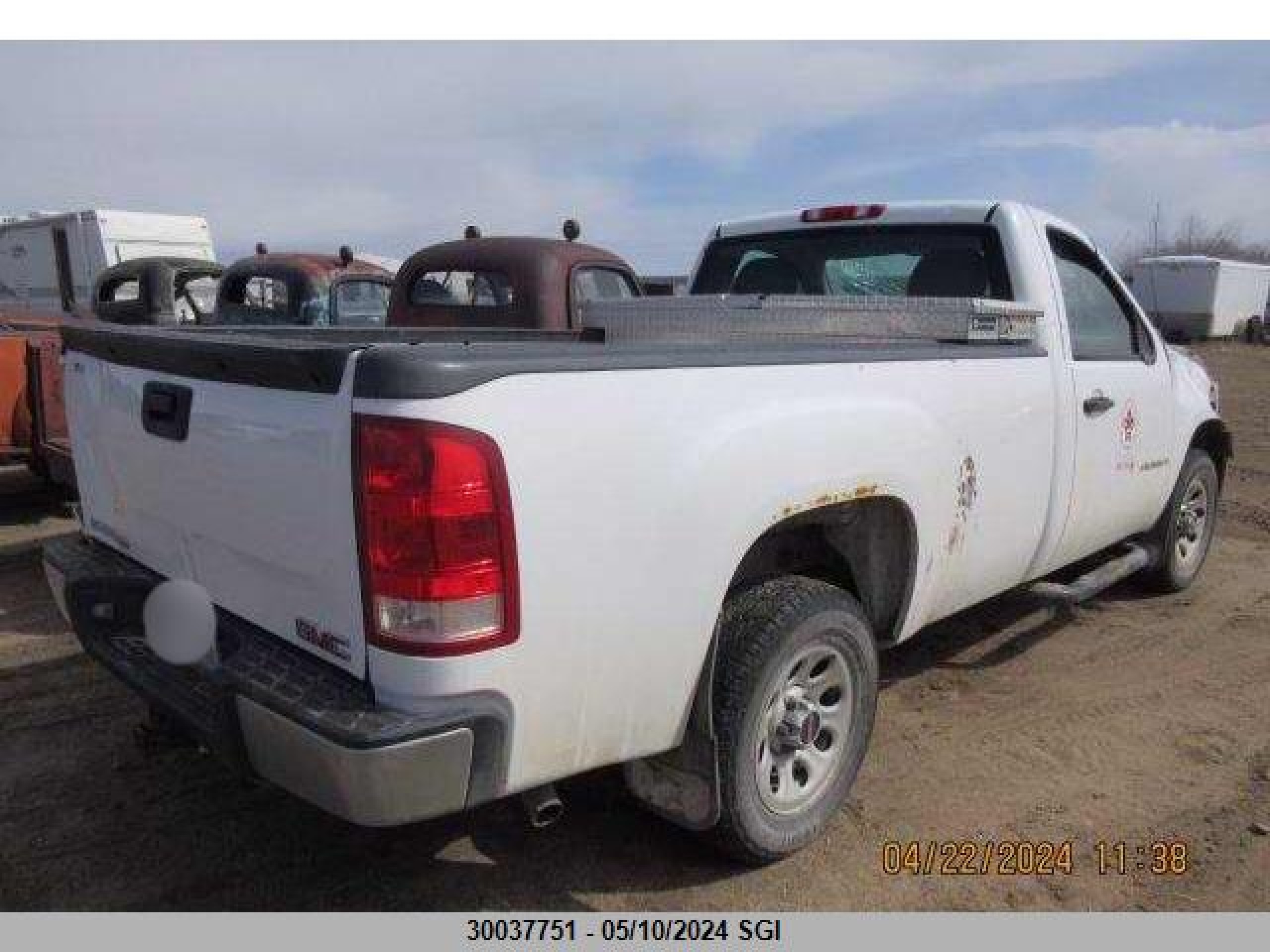 Photo 3 VIN: 1GTEC14C97E508343 - GMC NULL 