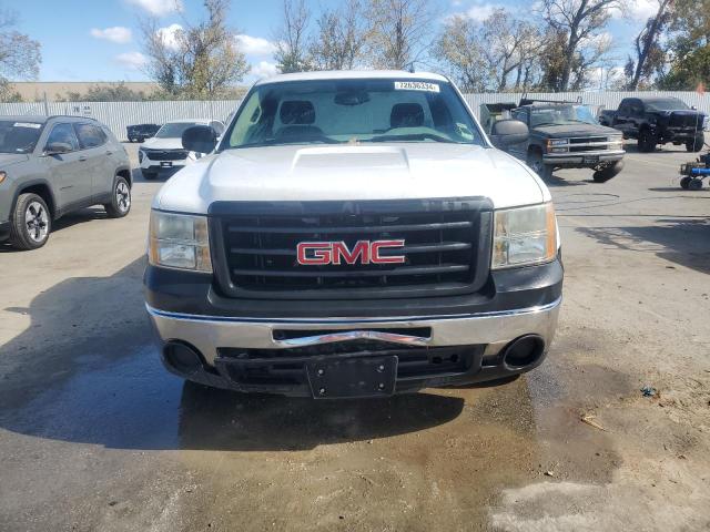 Photo 4 VIN: 1GTEC14CX9Z242391 - GMC SIERRA C15 