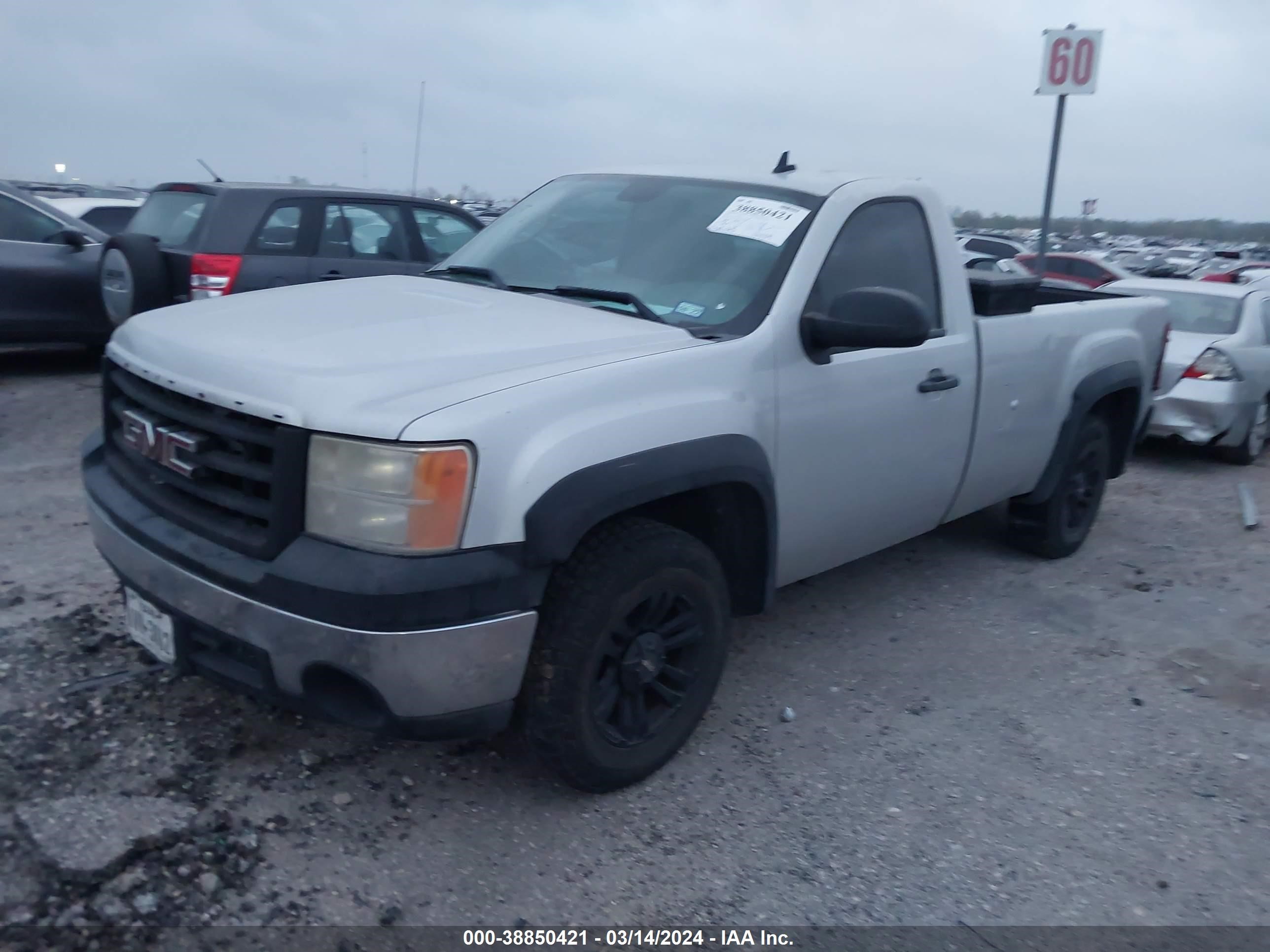 Photo 1 VIN: 1GTEC14J18Z248710 - GMC SIERRA 