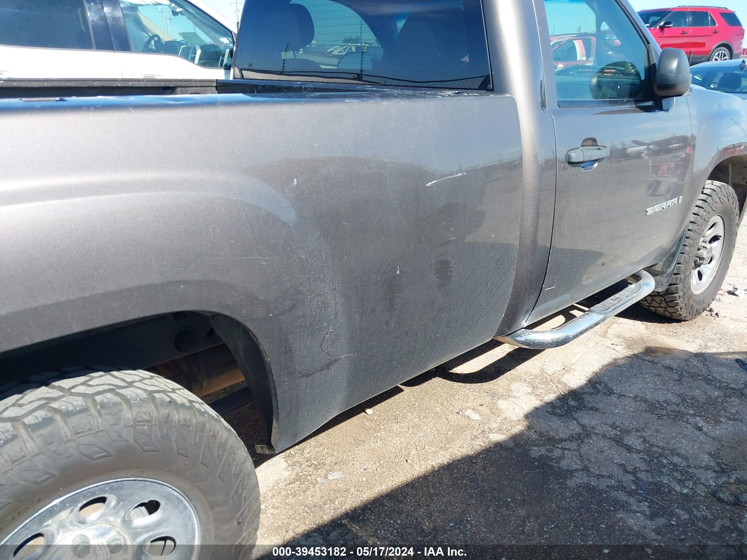 Photo 12 VIN: 1GTEC14J77Z535791 - GMC SIERRA 