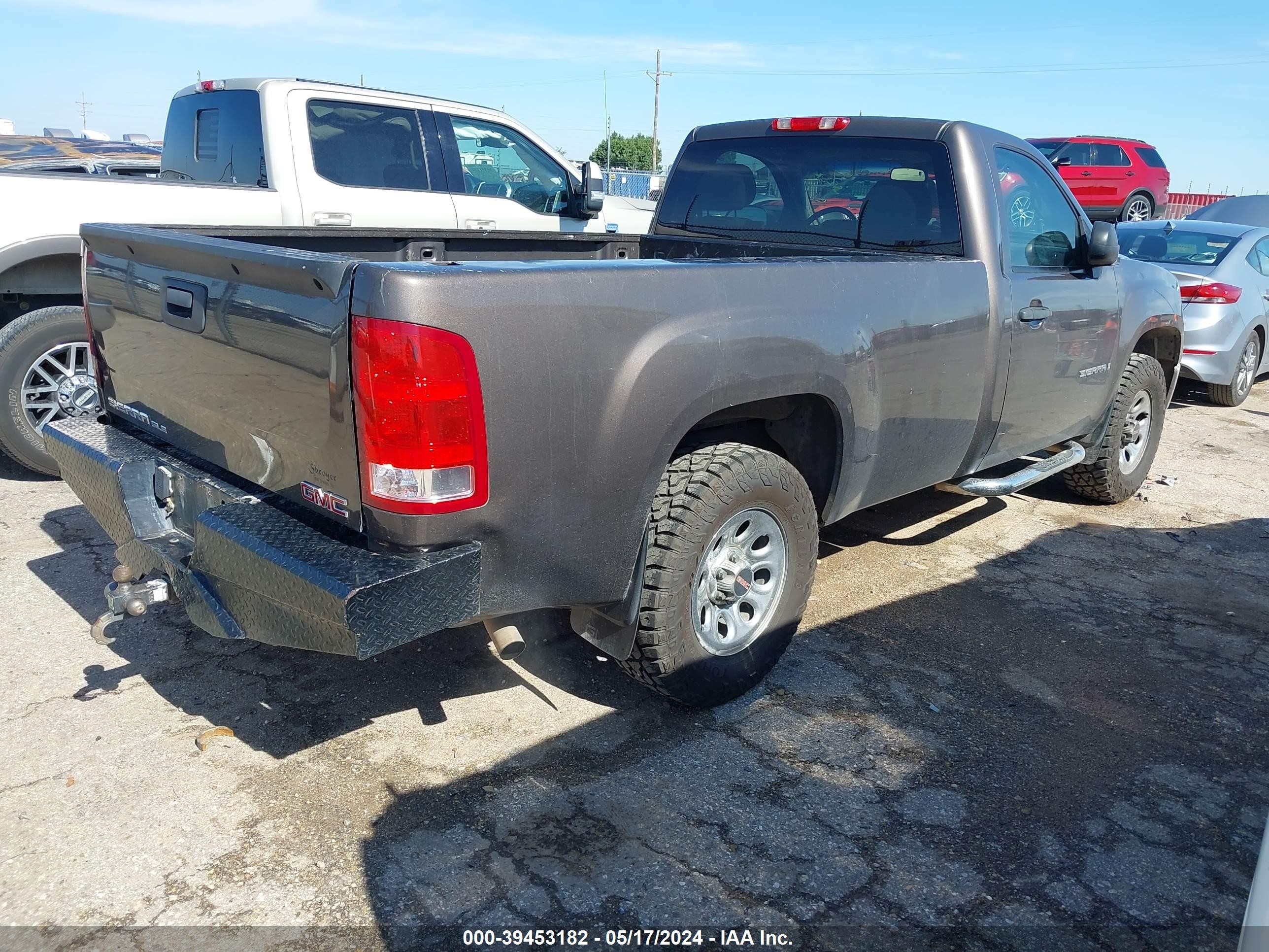 Photo 3 VIN: 1GTEC14J77Z535791 - GMC SIERRA 