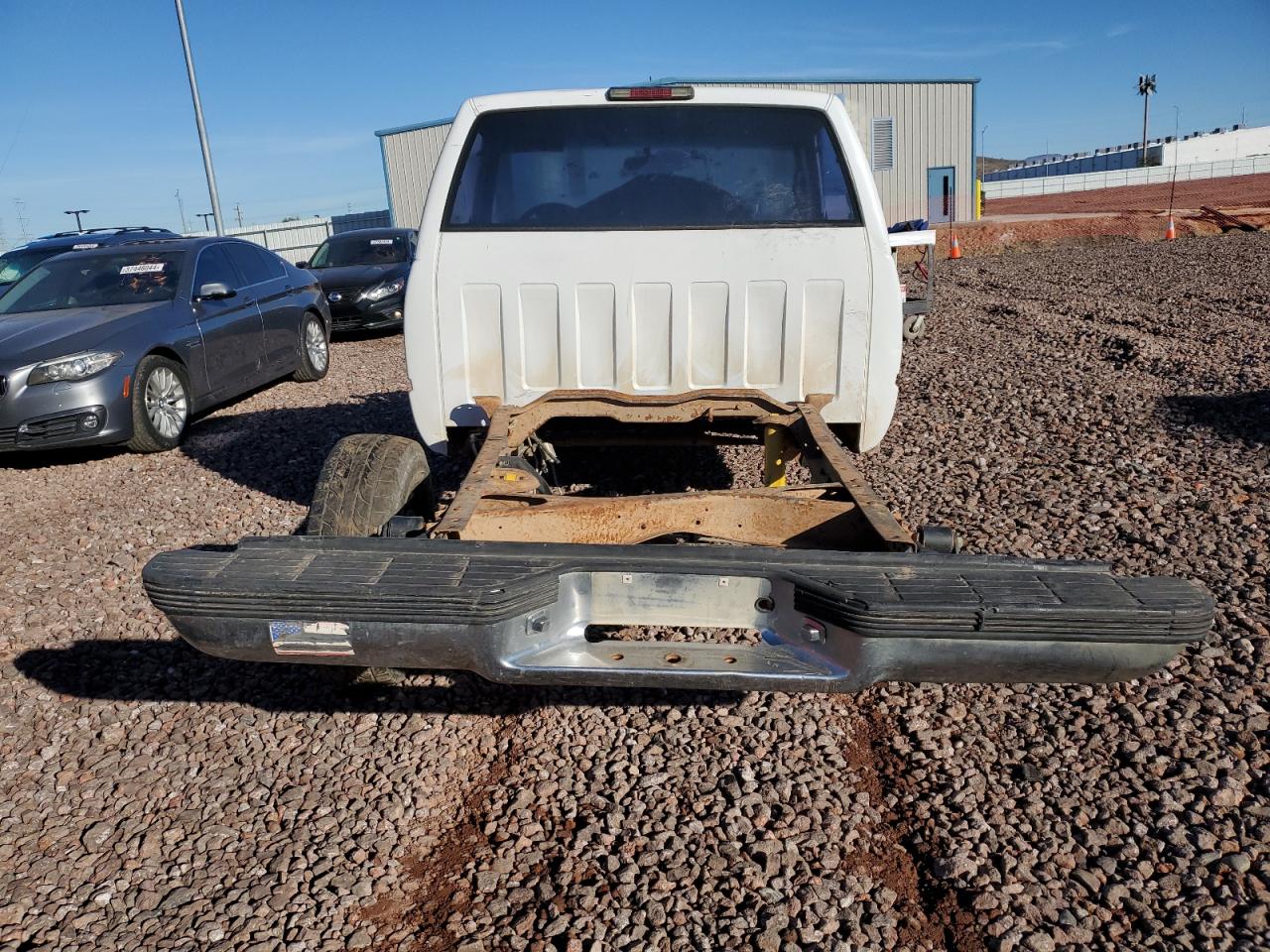 Photo 5 VIN: 1GTEC14M2WZ511410 - GMC SIERRA 