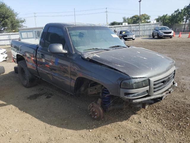 Photo 3 VIN: 1GTEC14T04Z220943 - GMC NEW SIERRA 