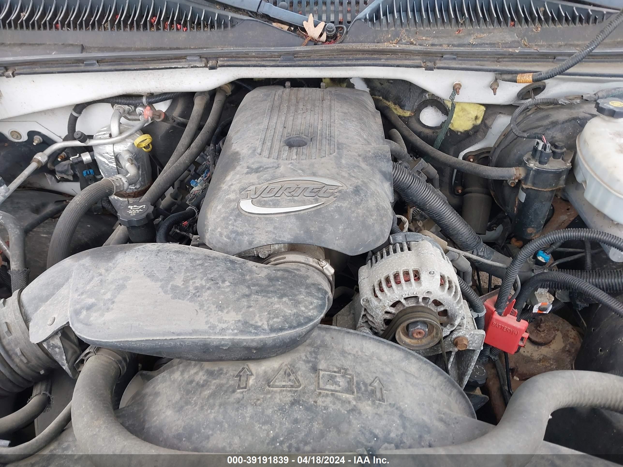 Photo 9 VIN: 1GTEC14T13Z288635 - GMC SIERRA 