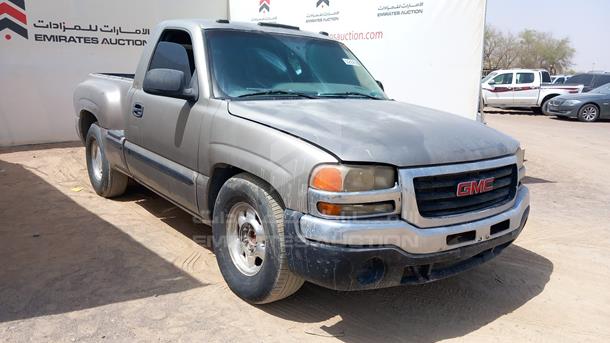 Photo 8 VIN: 1GTEC14T6XZ523228 - GMC SIERRA 