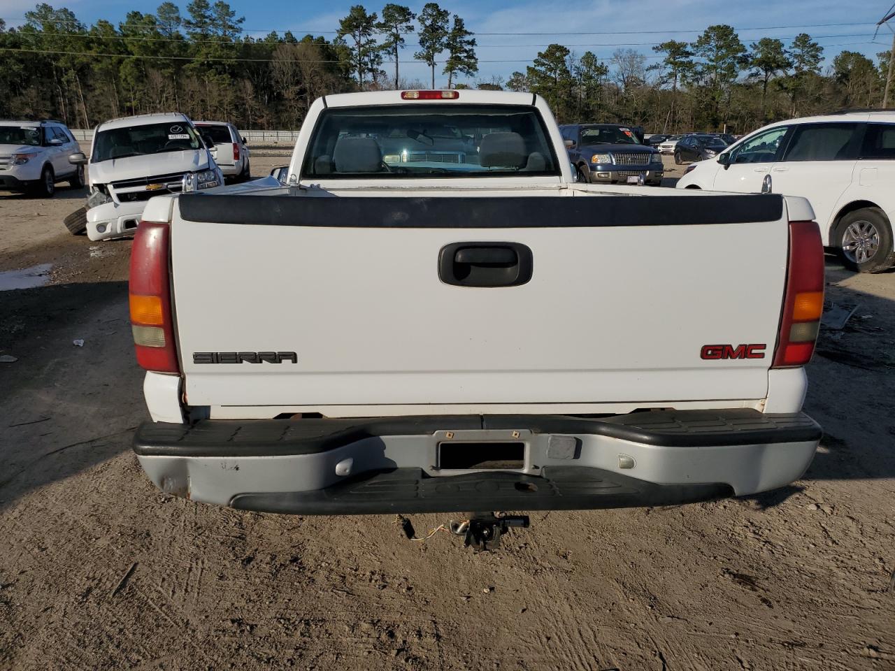 Photo 5 VIN: 1GTEC14TXYE308587 - GMC SIERRA 