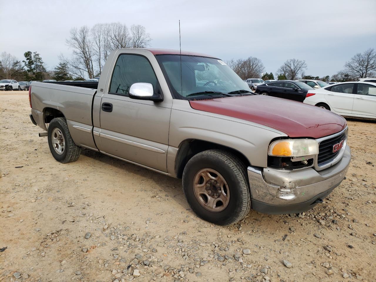 Photo 3 VIN: 1GTEC14V22Z112421 - GMC SIERRA 