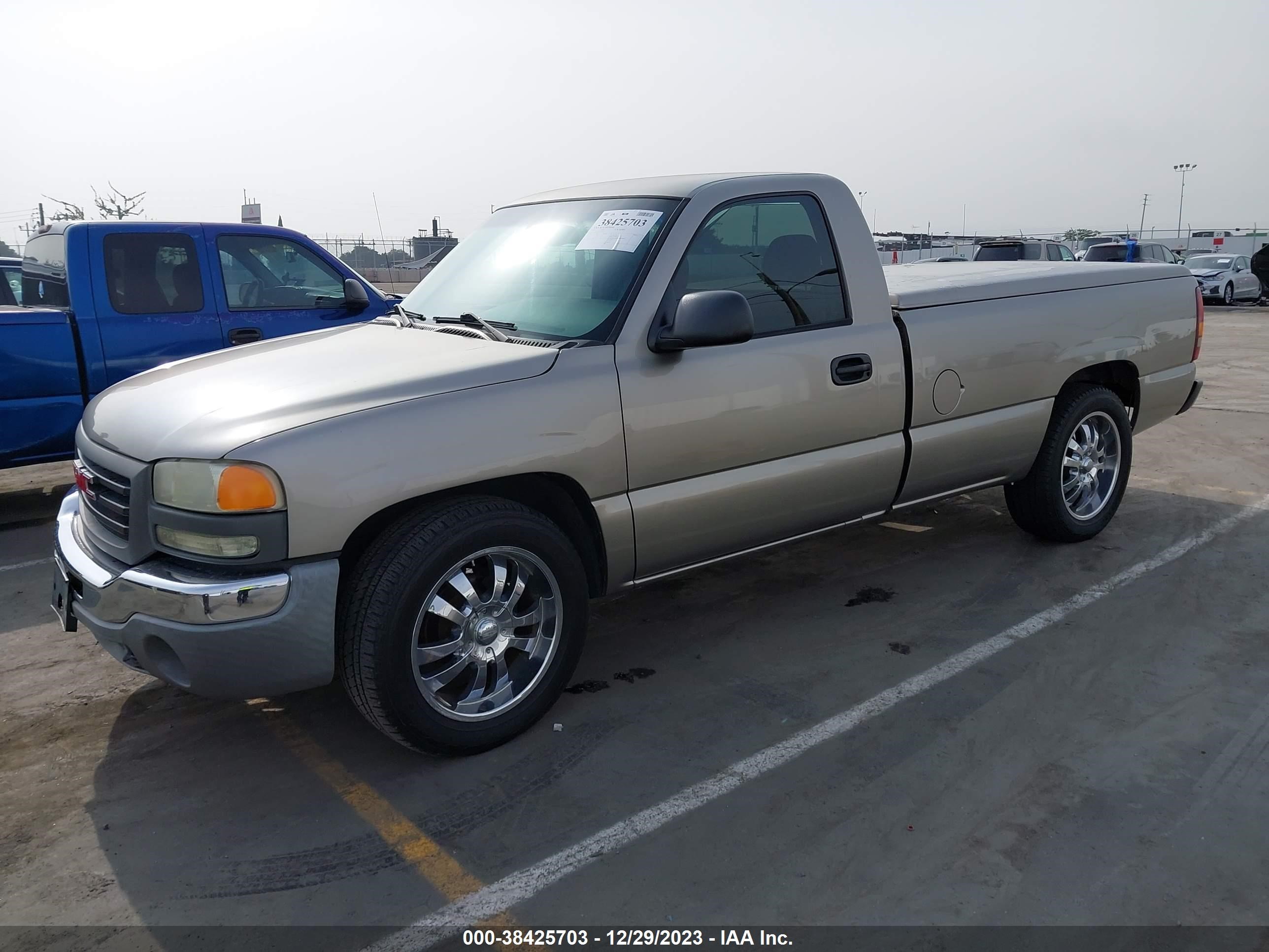 Photo 1 VIN: 1GTEC14V43E289576 - GMC SIERRA 