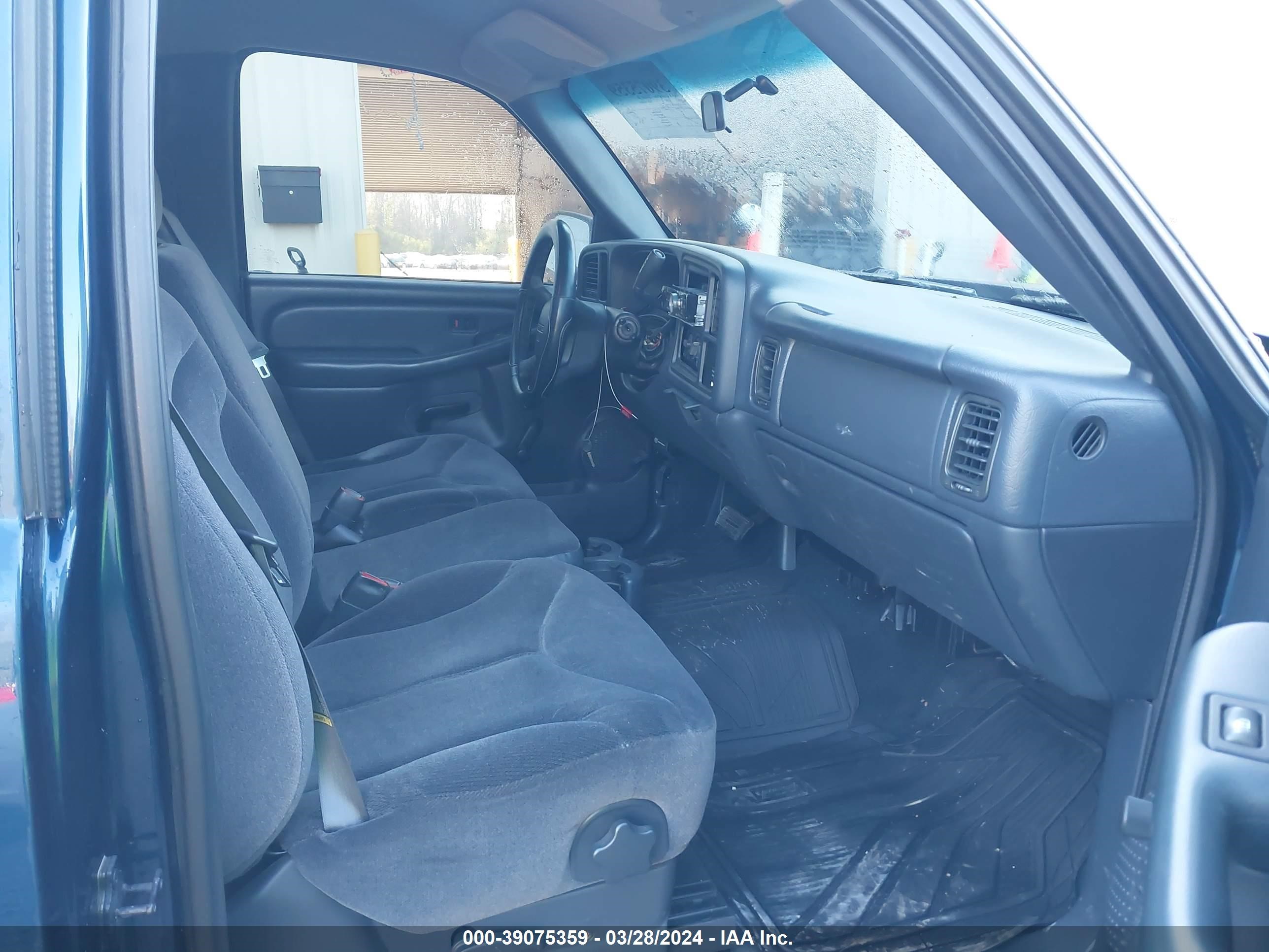 Photo 4 VIN: 1GTEC14V51Z117918 - GMC SIERRA 