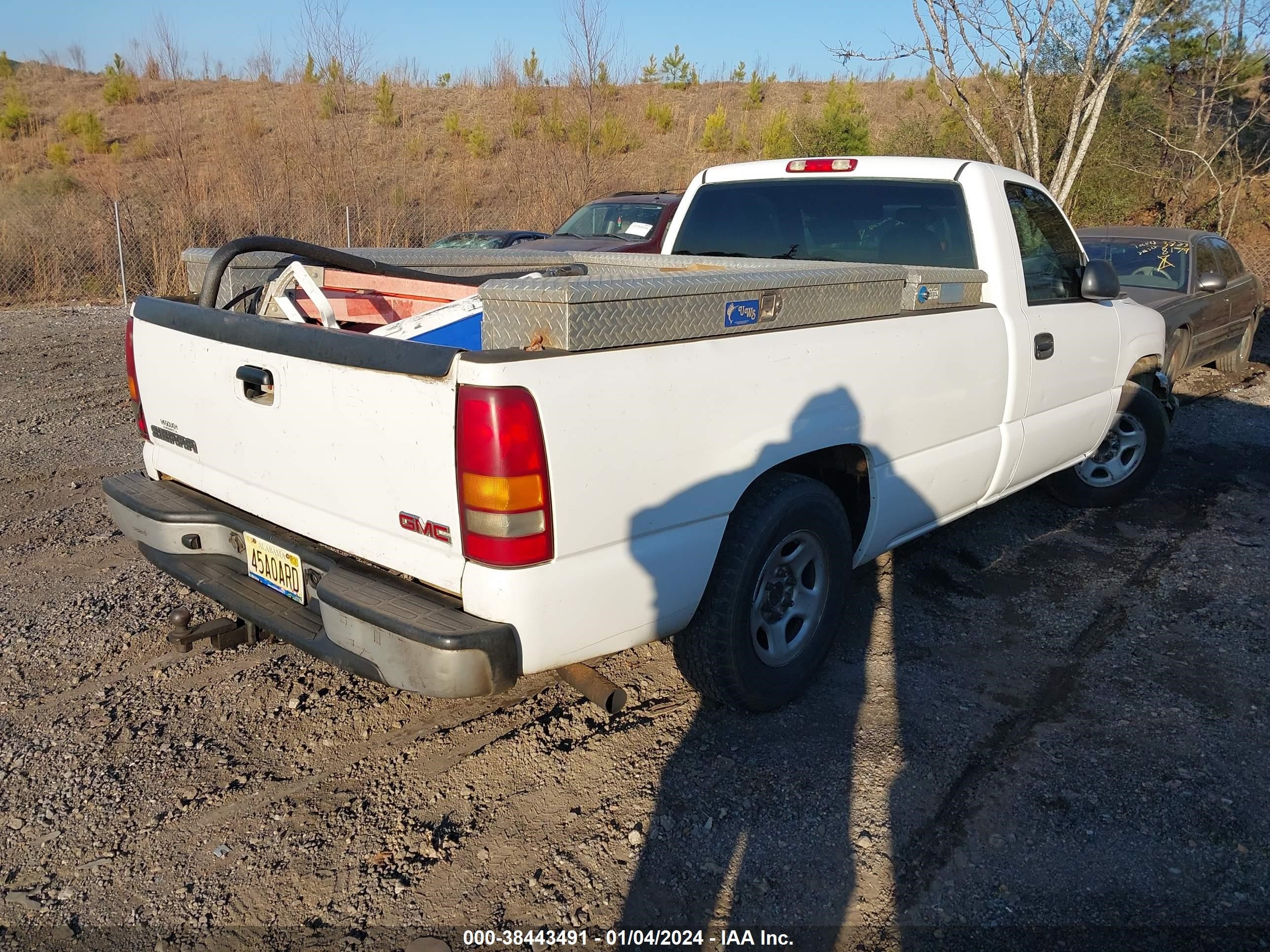 Photo 3 VIN: 1GTEC14V53Z229797 - GMC SIERRA 