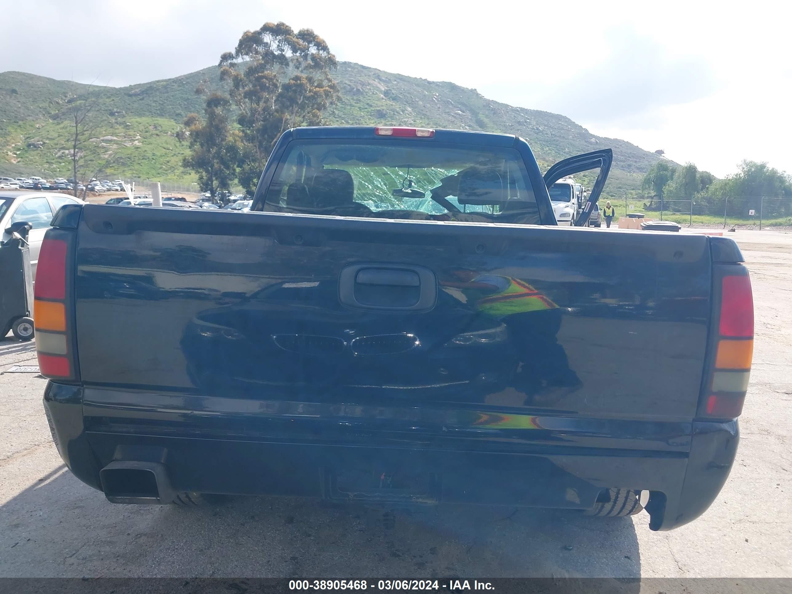 Photo 14 VIN: 1GTEC14V54Z215464 - GMC SIERRA 