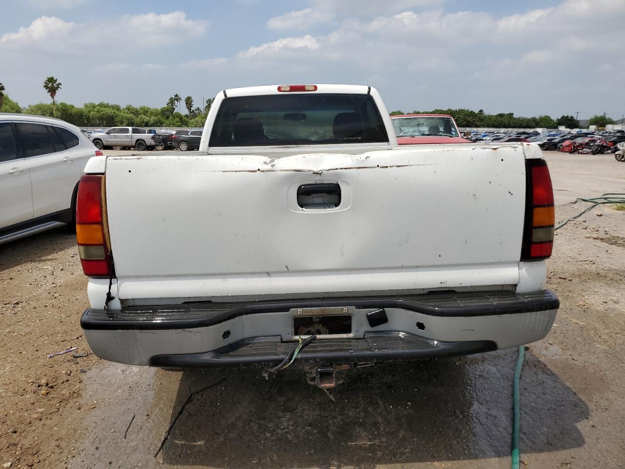 Photo 6 VIN: 1GTEC14V56Z112919 - GMC SIERRA 