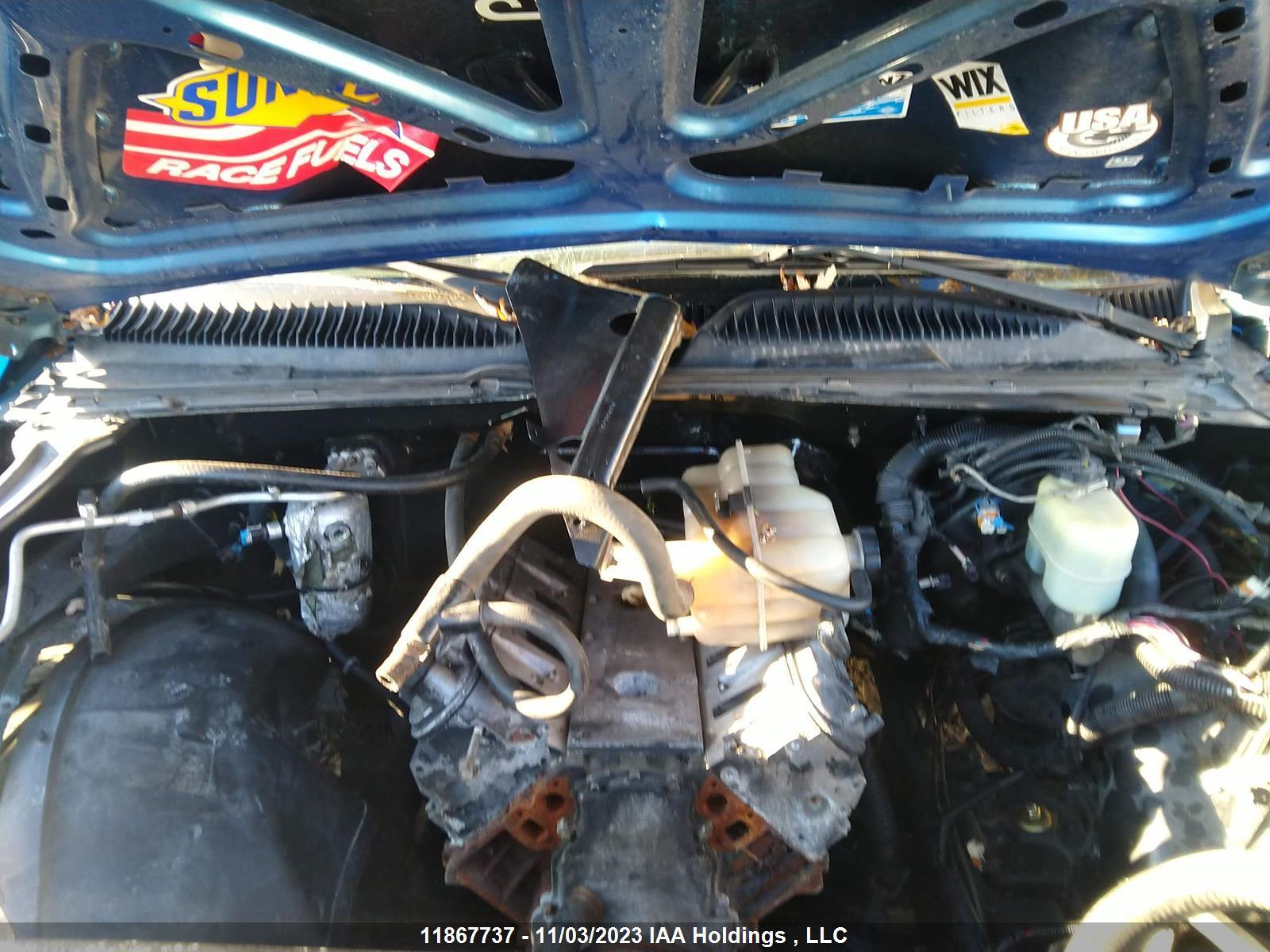 Photo 9 VIN: 1GTEC14V8YE284369 - GMC SIERRA 