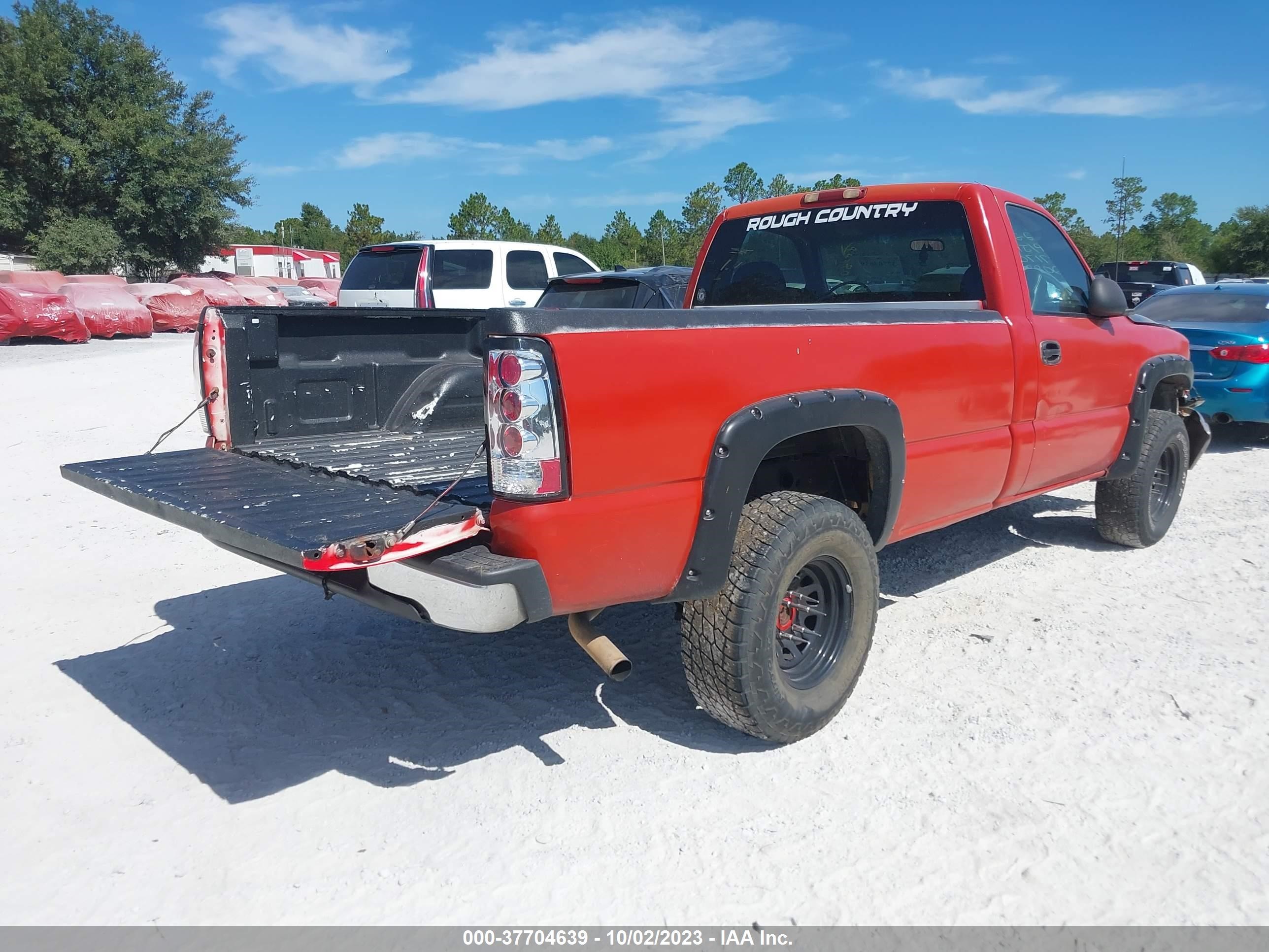 Photo 3 VIN: 1GTEC14V91Z208867 - GMC SIERRA 