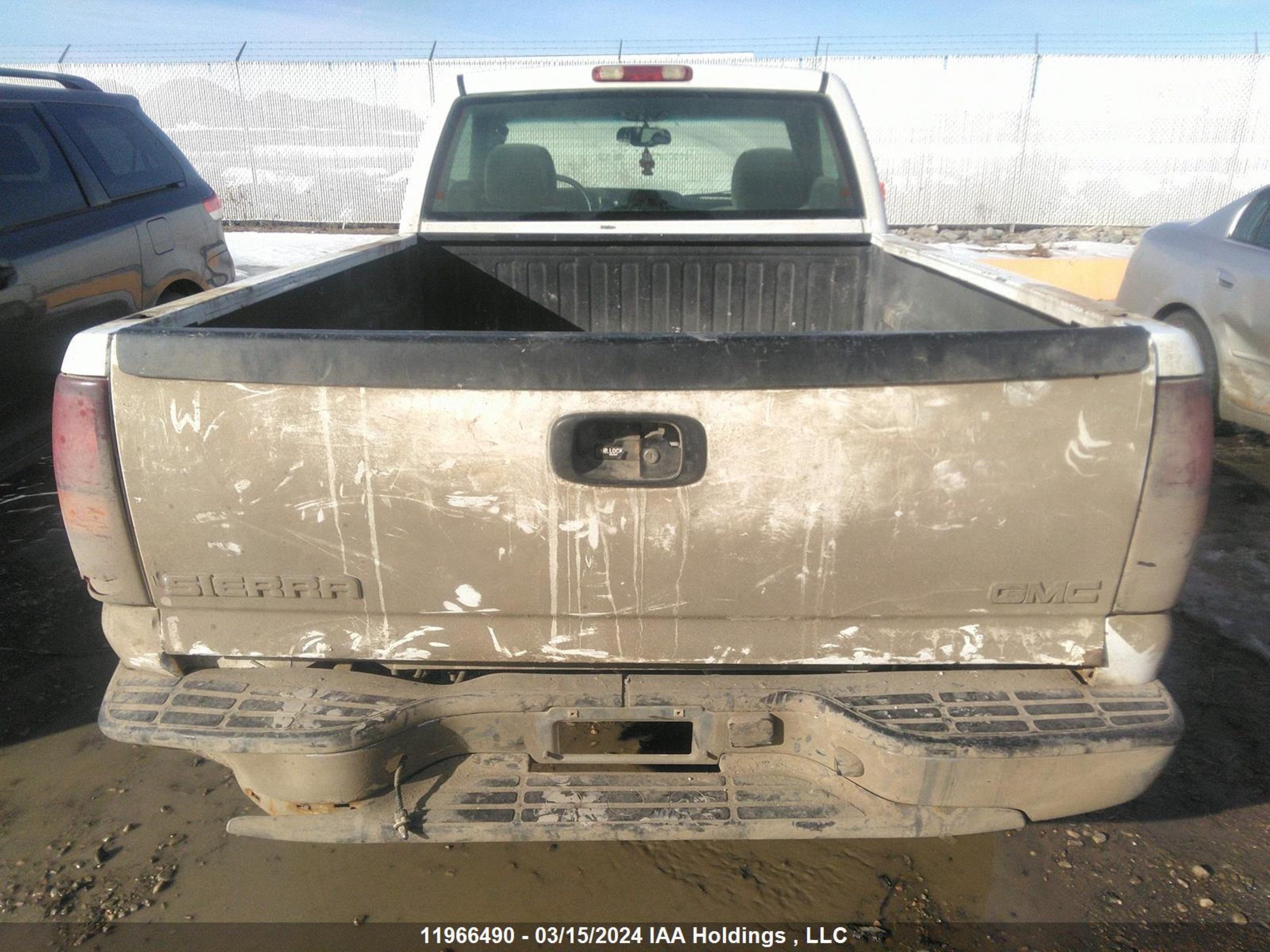 Photo 16 VIN: 1GTEC14V93Z287038 - GMC SIERRA 