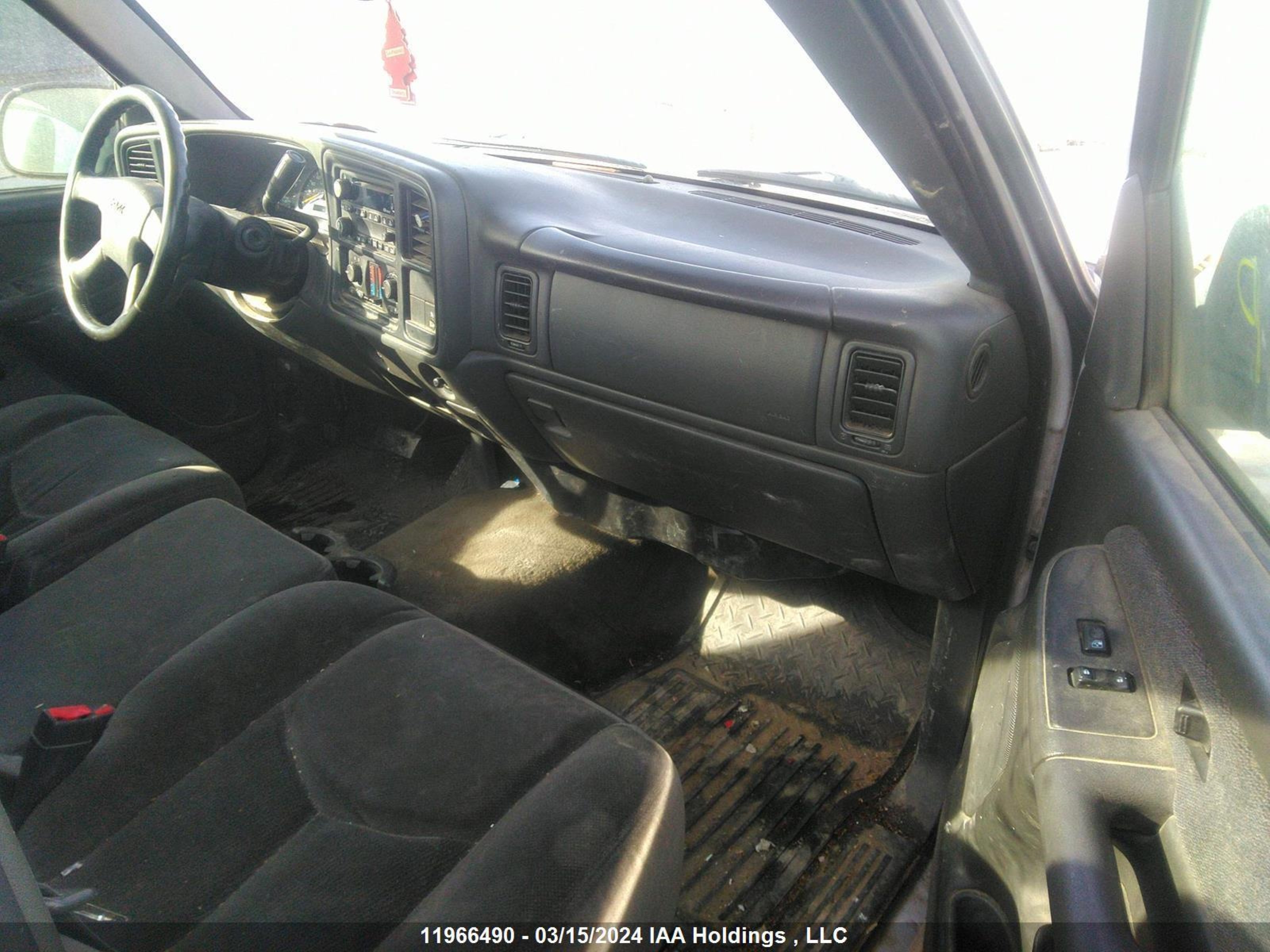 Photo 4 VIN: 1GTEC14V93Z287038 - GMC SIERRA 