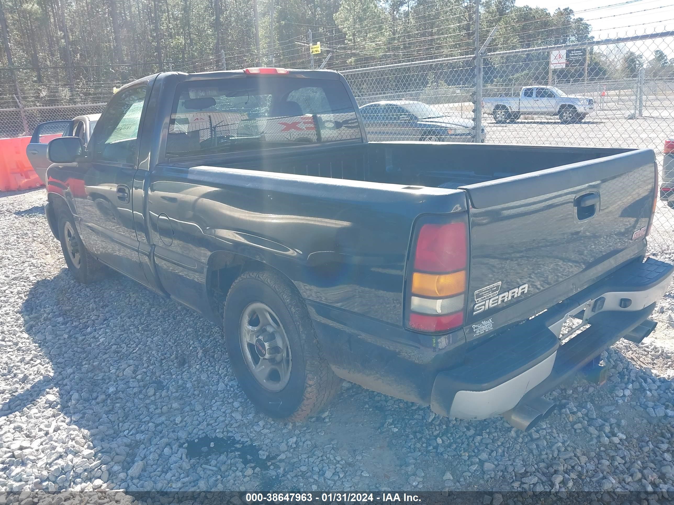 Photo 2 VIN: 1GTEC14V94Z333968 - GMC SIERRA 