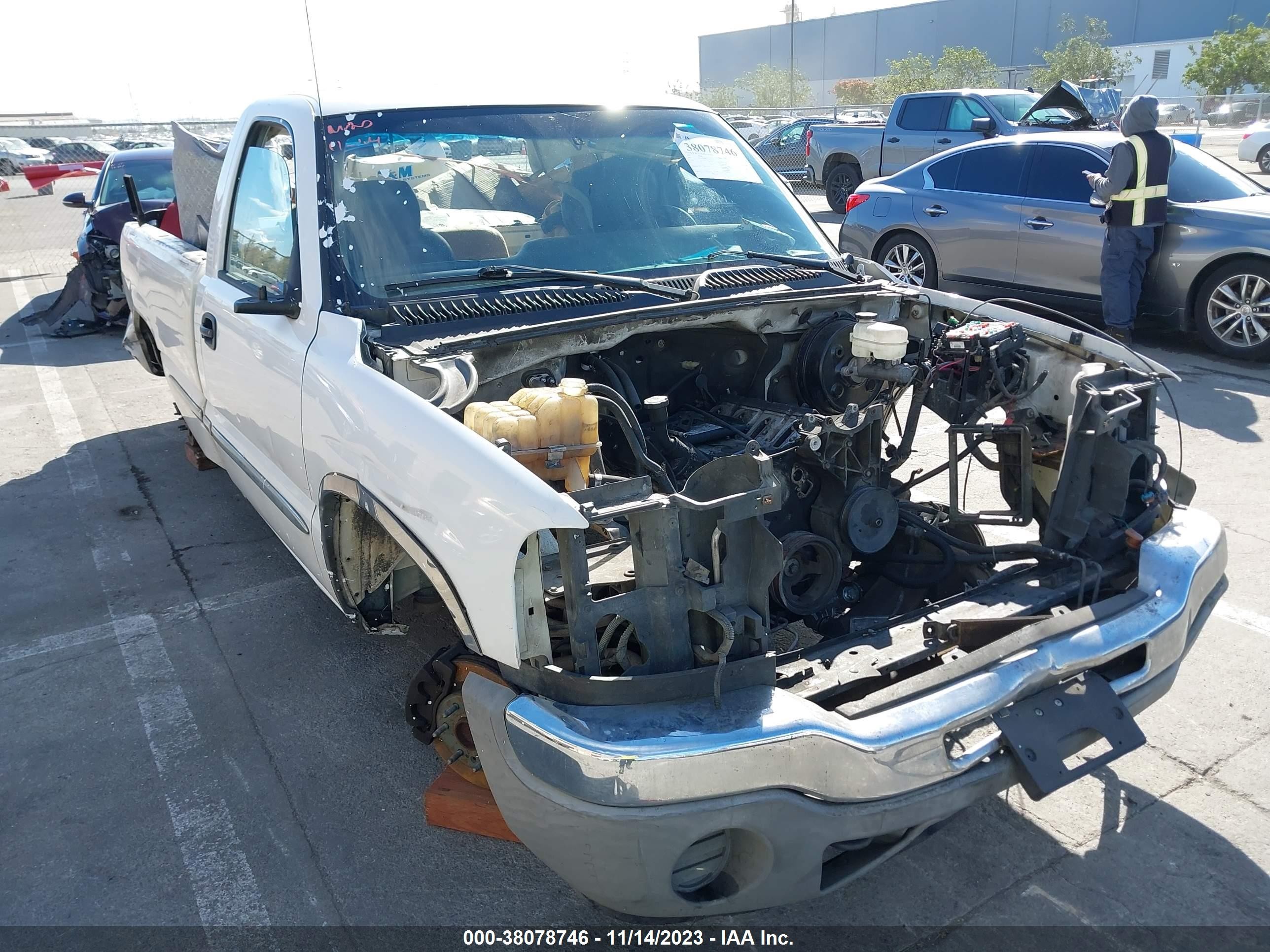 Photo 5 VIN: 1GTEC14V95Z119435 - GMC SIERRA 