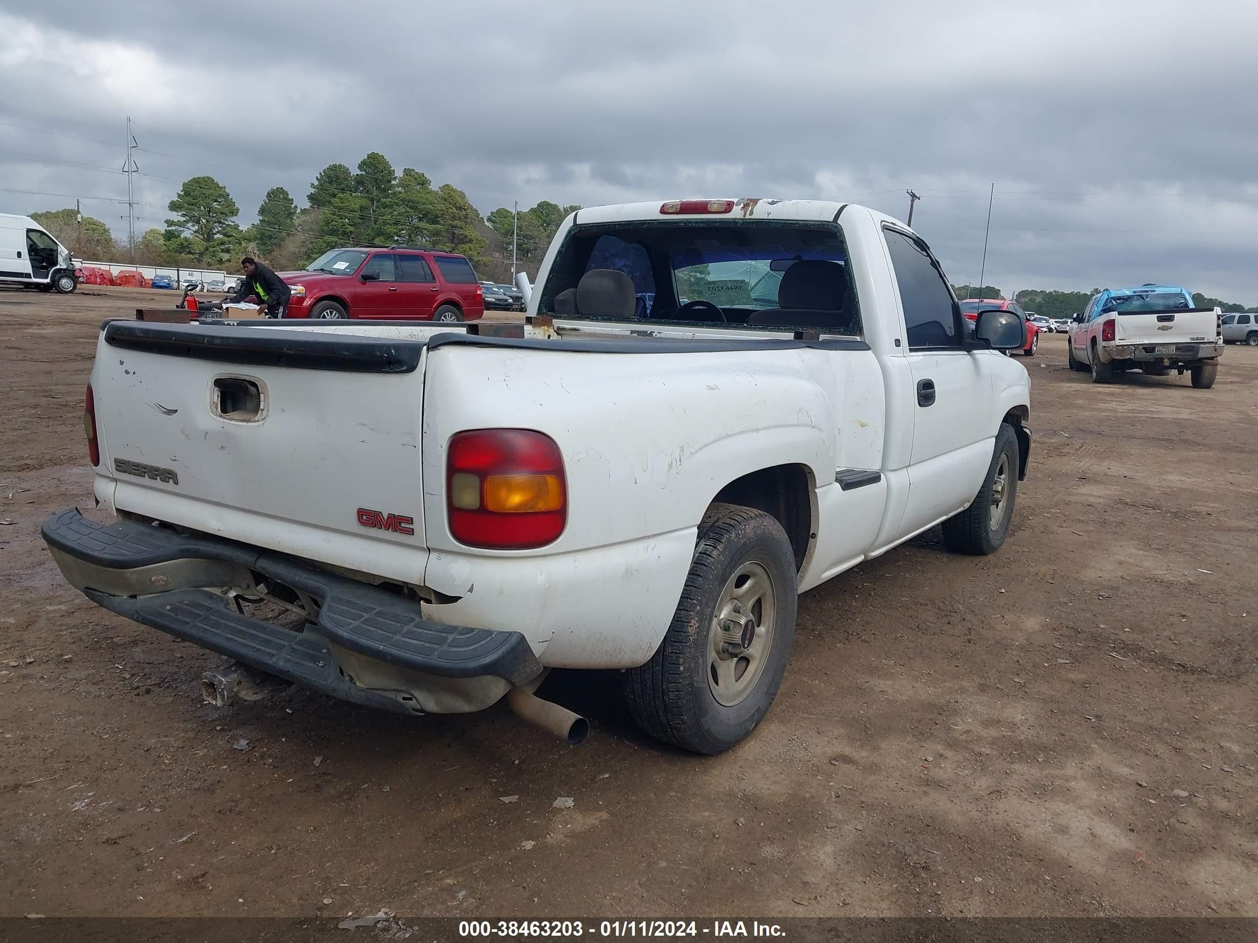 Photo 3 VIN: 1GTEC14W12Z219128 - GMC SIERRA 