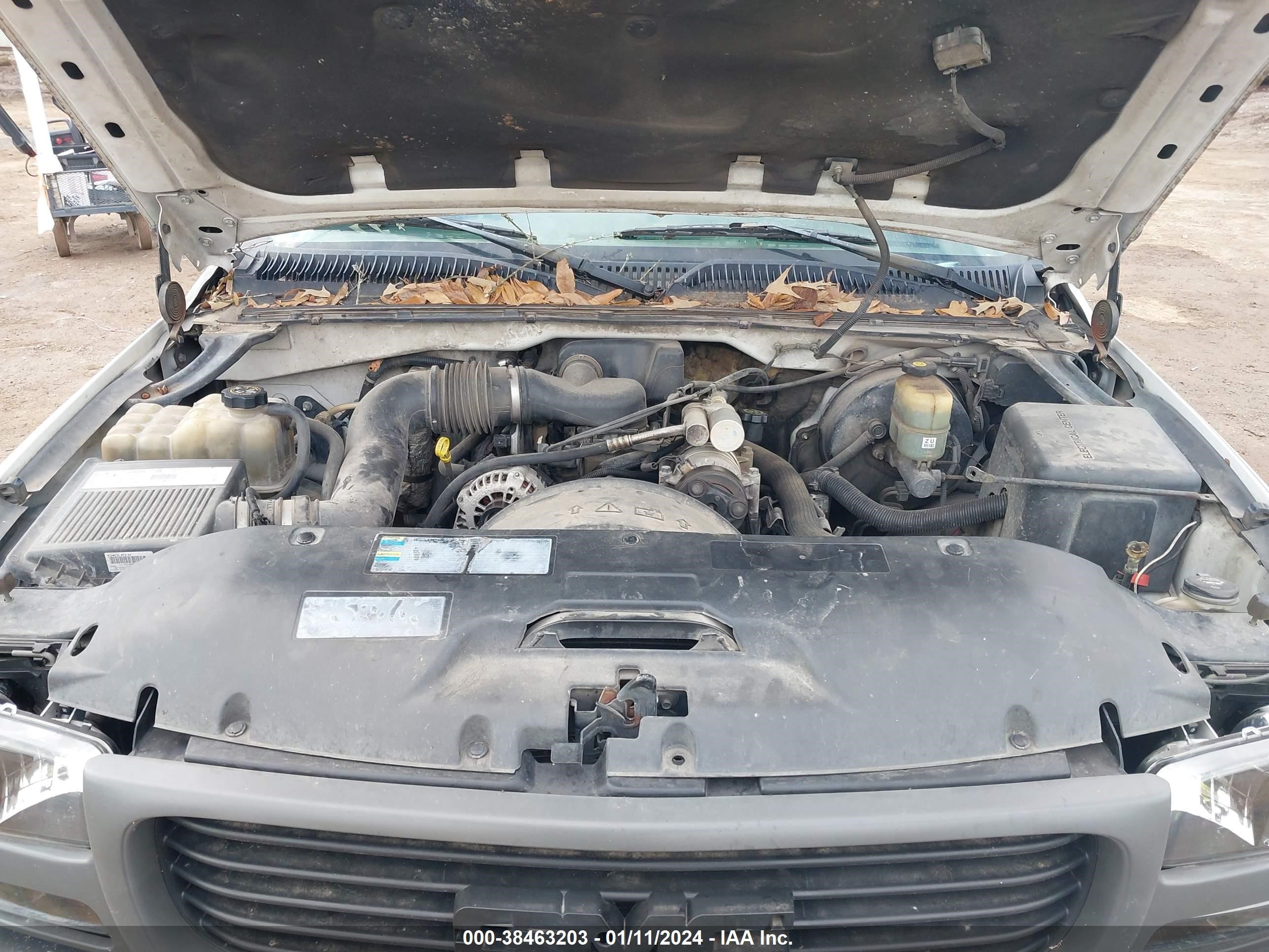 Photo 9 VIN: 1GTEC14W12Z219128 - GMC SIERRA 