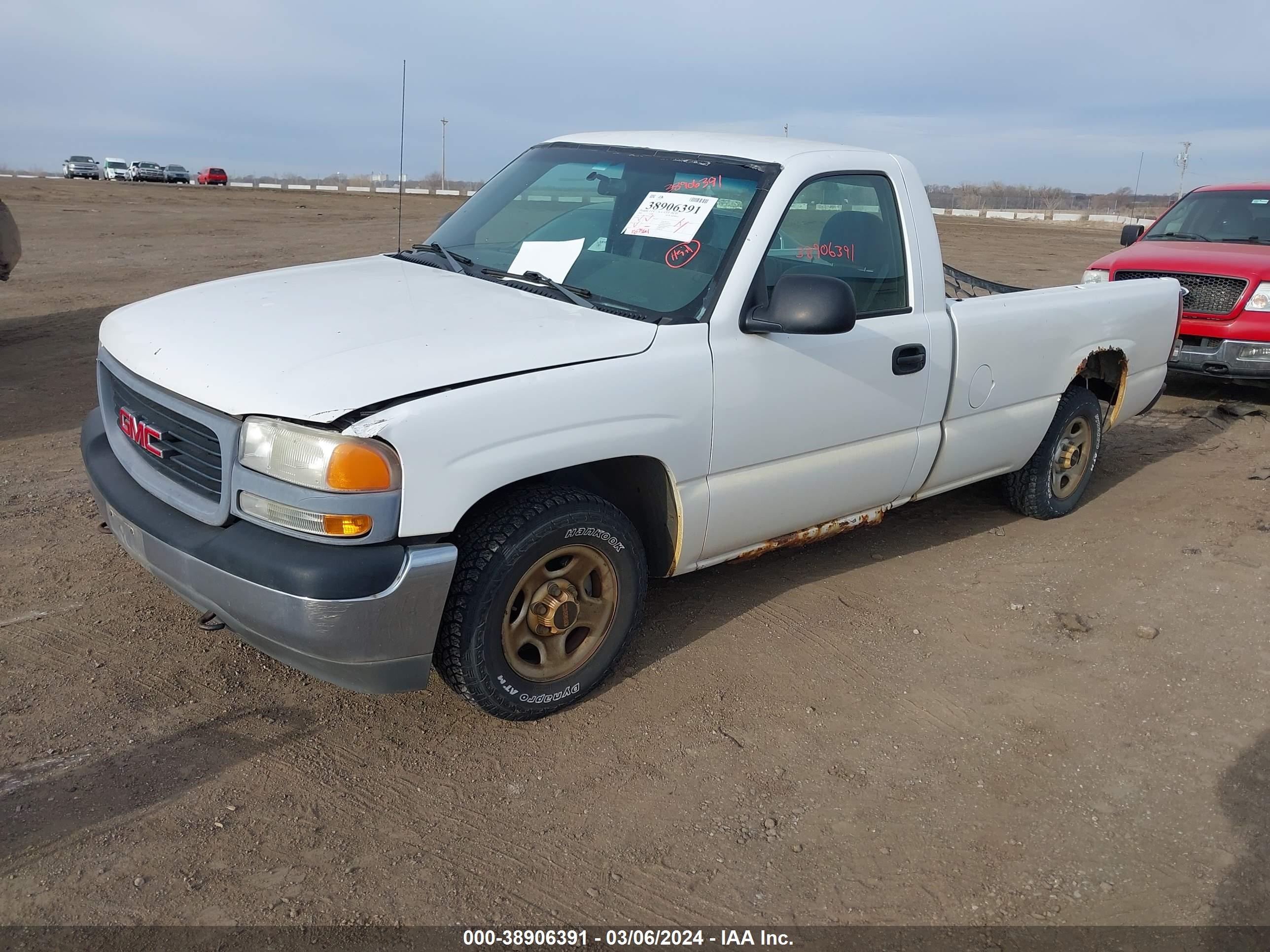 Photo 1 VIN: 1GTEC14W32Z121556 - GMC SIERRA 