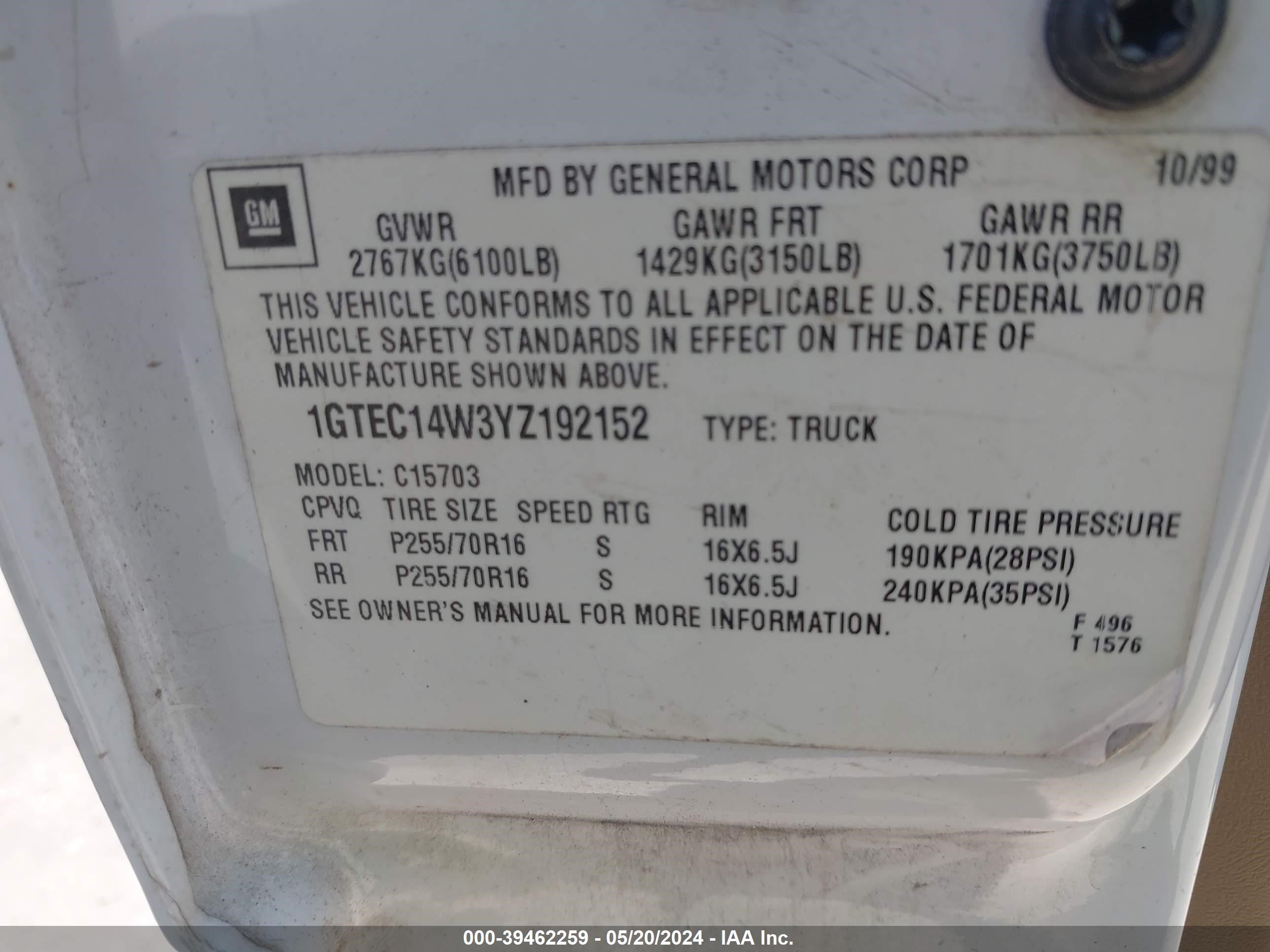 Photo 8 VIN: 1GTEC14W3YZ192152 - GMC SIERRA 